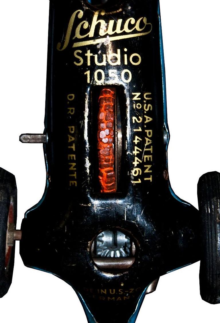 This Wind up Schuco Studio 1050 car is an original vintage mechanical toy.

Made in U.S. Germany after WWII, model Studio 1050, patent n. 214446.

Reproducing Mercedes Grand Prix 1936. 

Not perfect conditions clockwork, but functioning. No