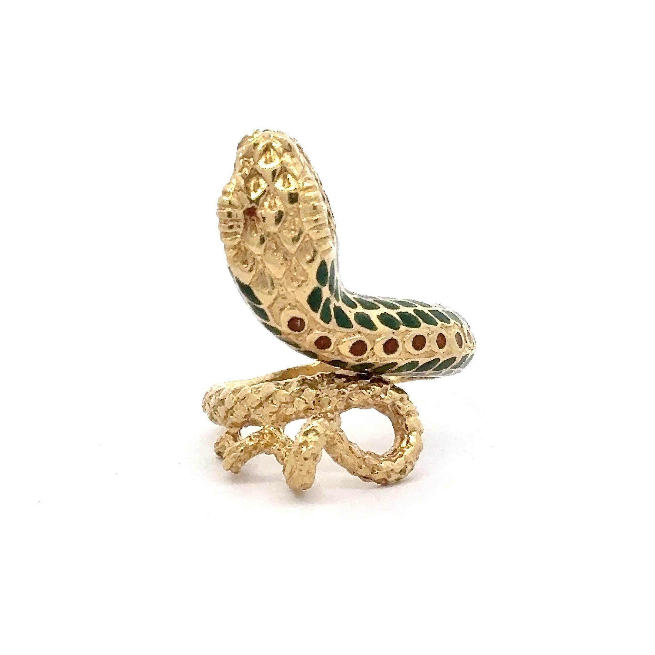 Vintage Winding Snake Ring in  18KT Yellow Gold and Enamel For Sale 5