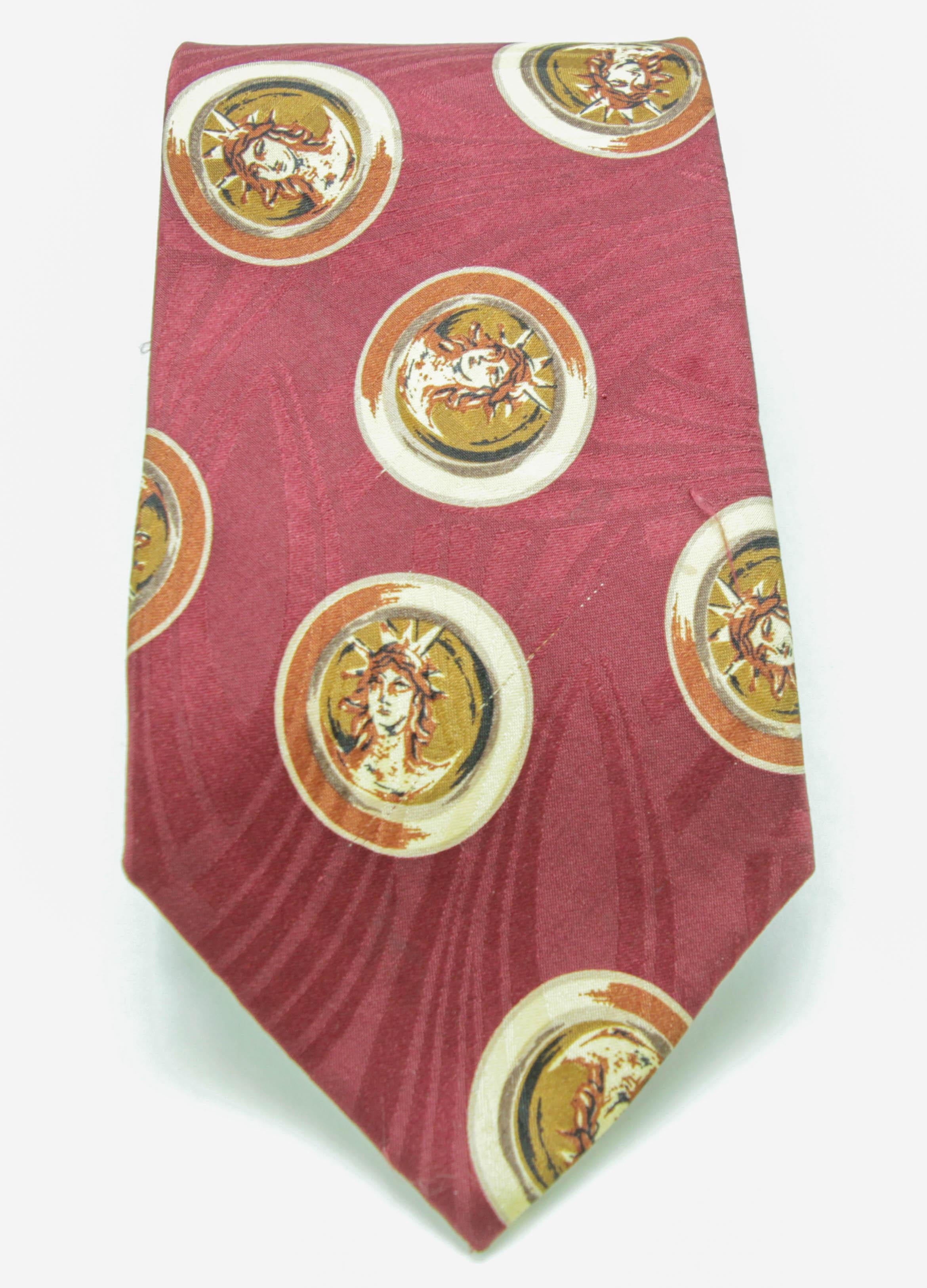 Vintage Windsor Tie Red Silk Neck Tie For Sale 1