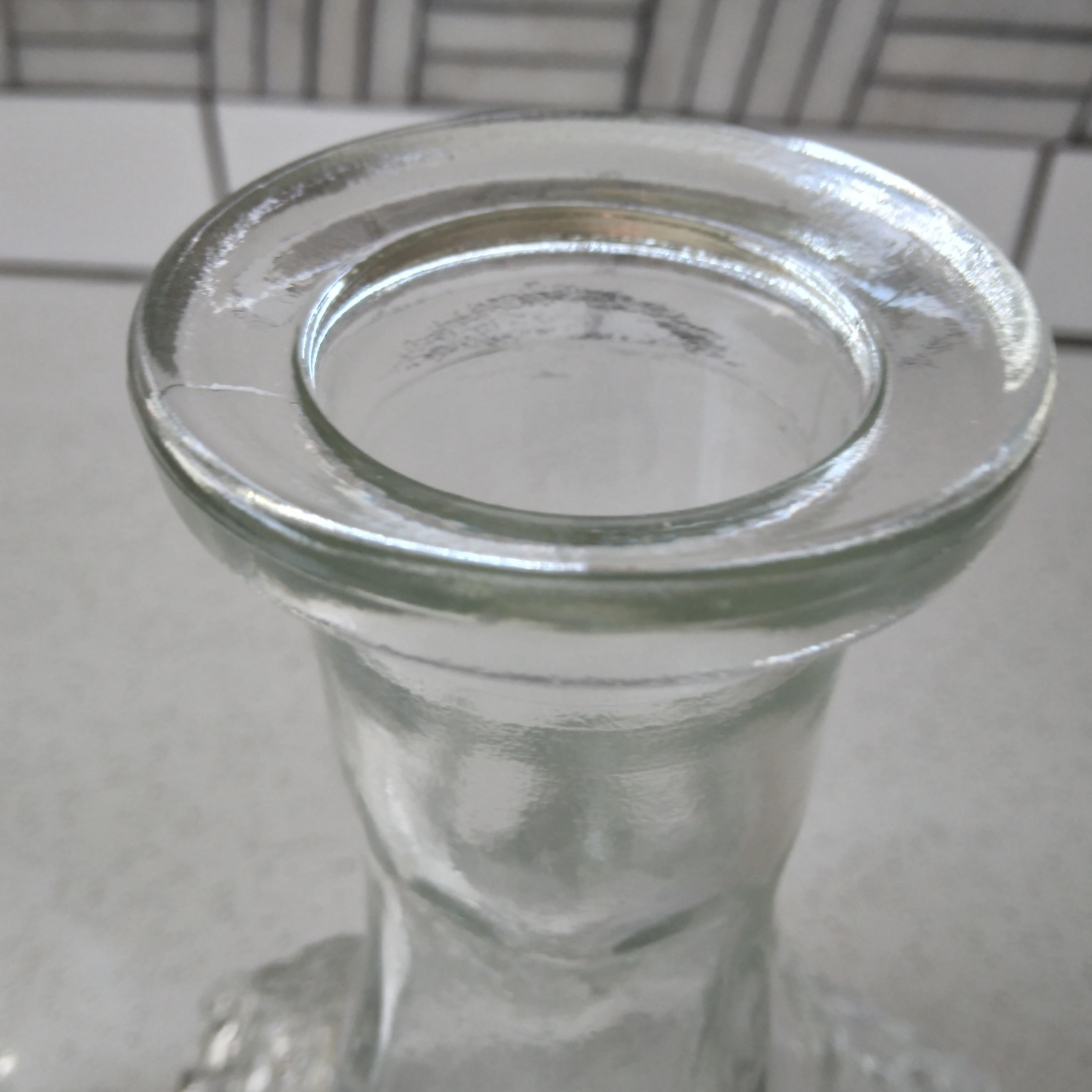 20th Century Vintage Wine Decanter with Stopper in Wexler Diamond Pattern For Sale