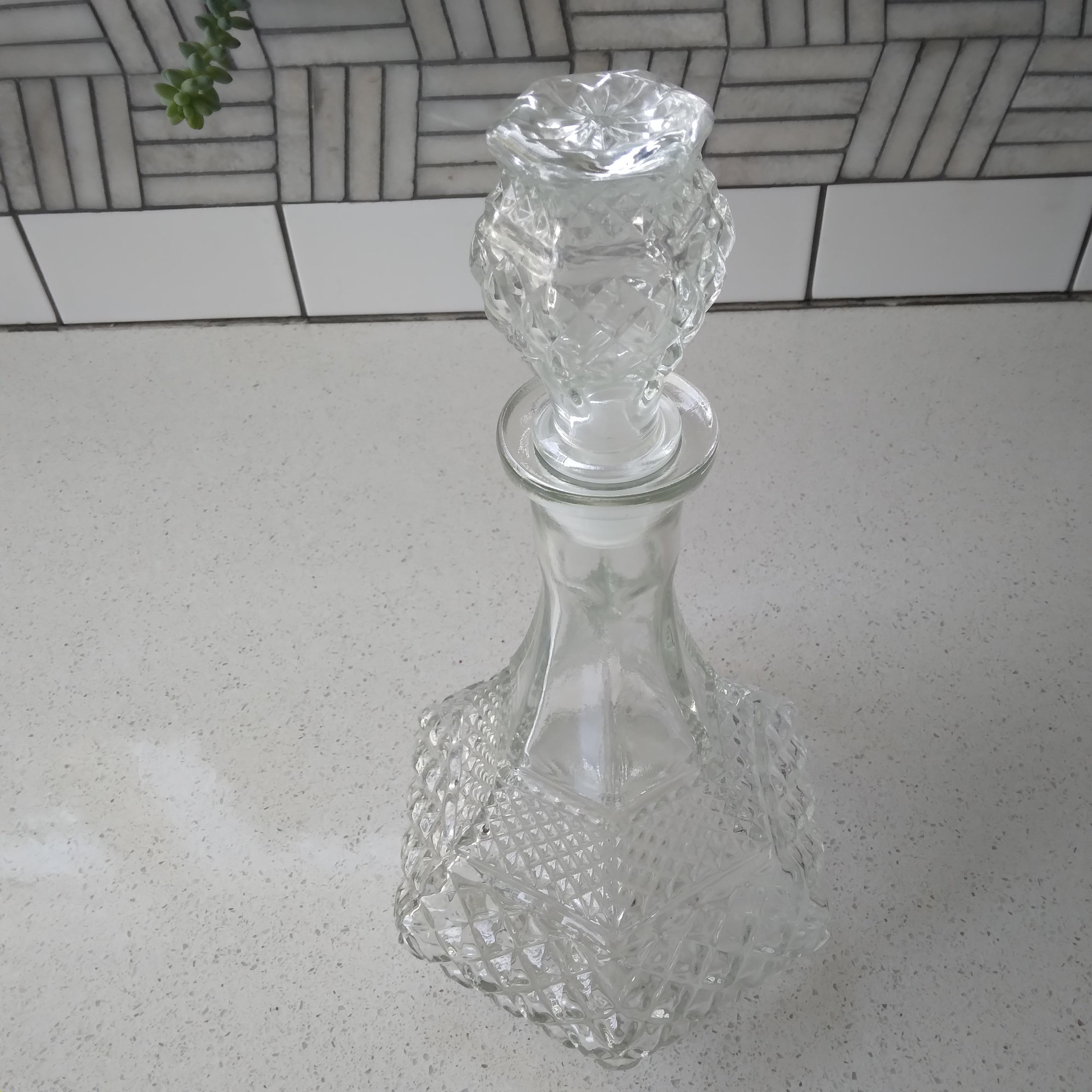 Glass Vintage Wine Decanter with Stopper in Wexler Diamond Pattern For Sale