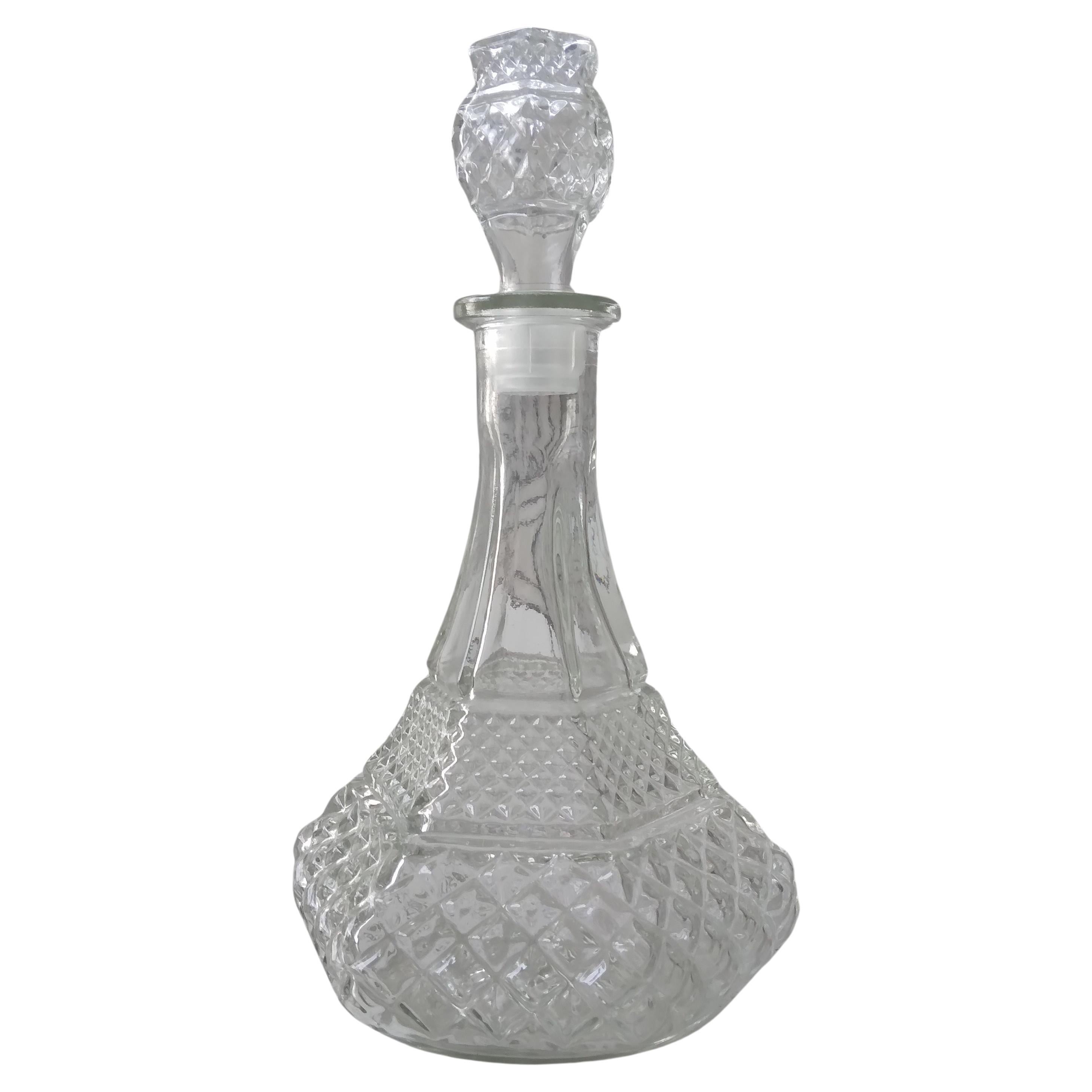 Vintage Wine Decanter with Stopper in Wexler Diamond Pattern For Sale