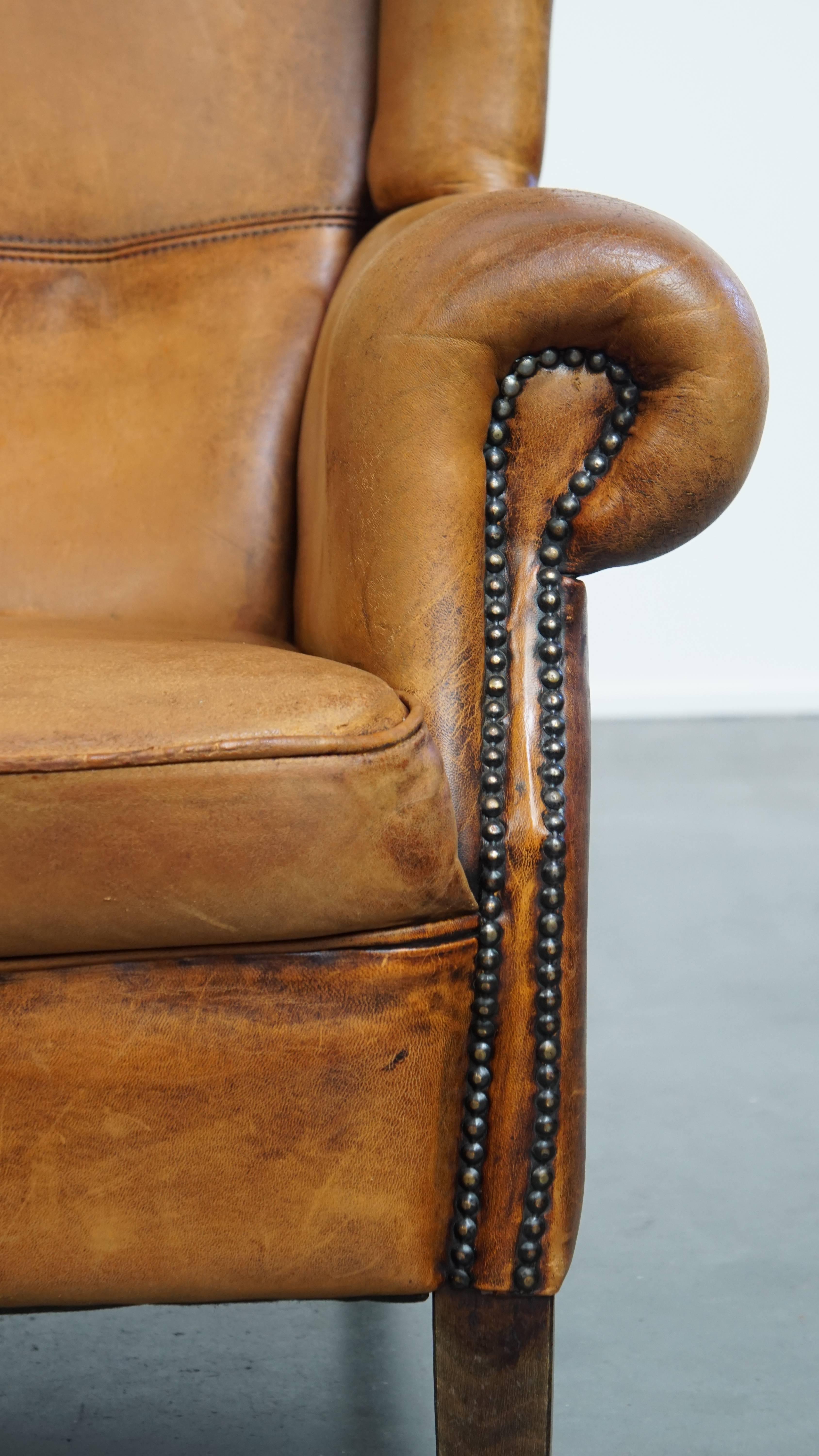 Sedia Wingback vintage in pelle di montone in vendita 4