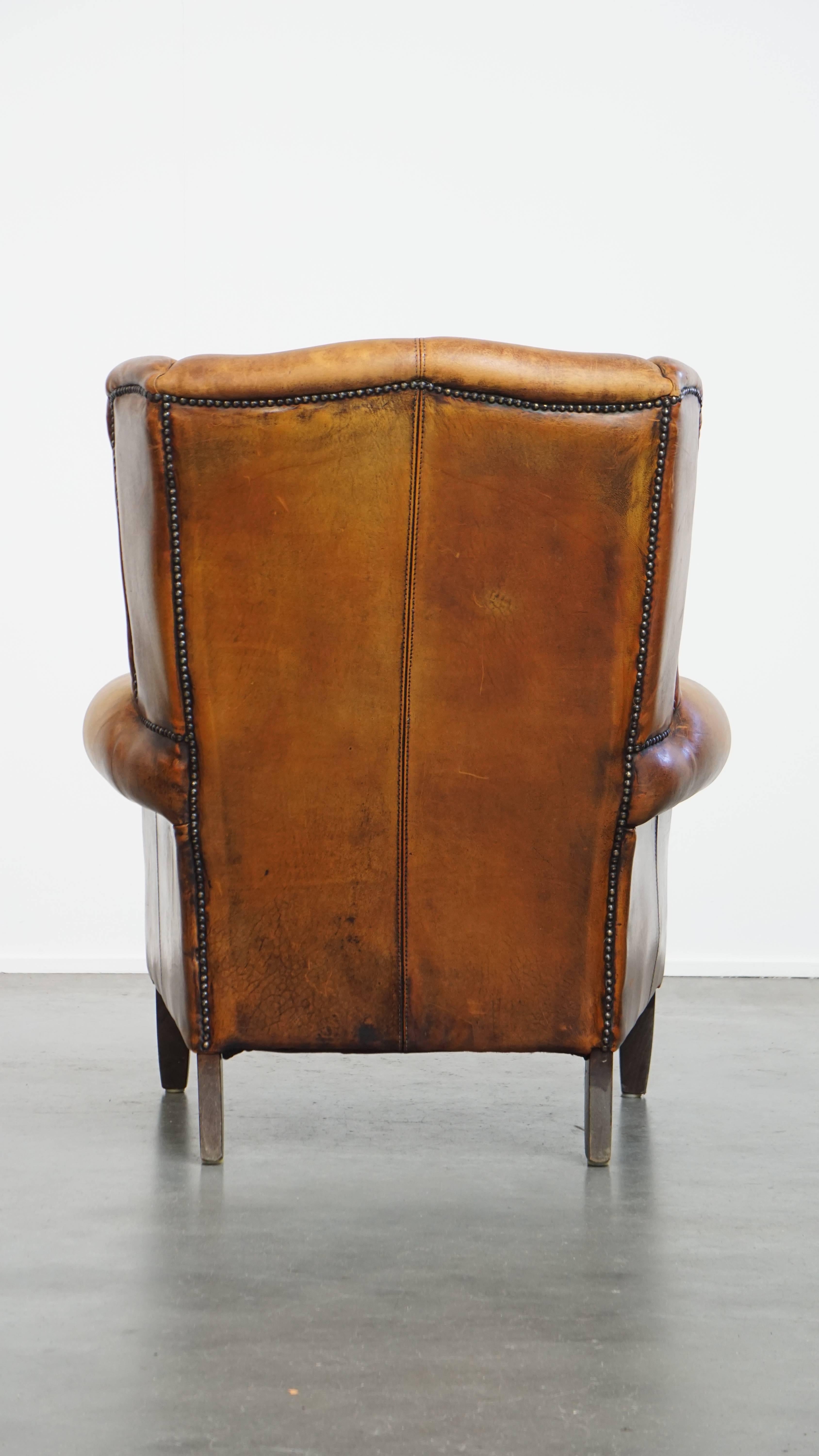 Fatto a mano Sedia Wingback vintage in pelle di montone in vendita