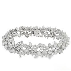 Vintage Winston Style Cluster 32.50 carat Diamond Bracelet