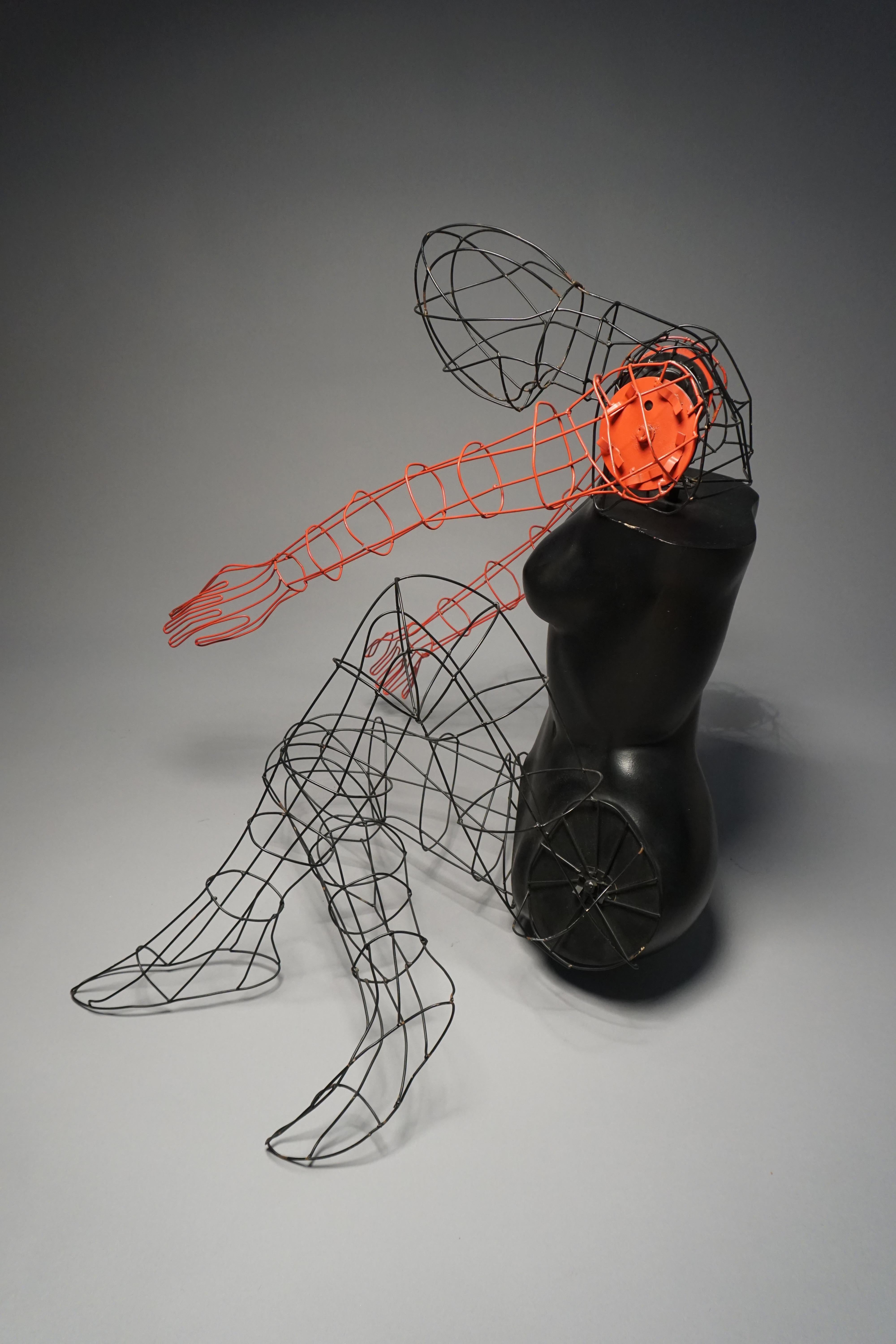 Vintage Wire Mannequin Store Display, Modernist Circa 1970s GRENEKER 2/2 For Sale 1