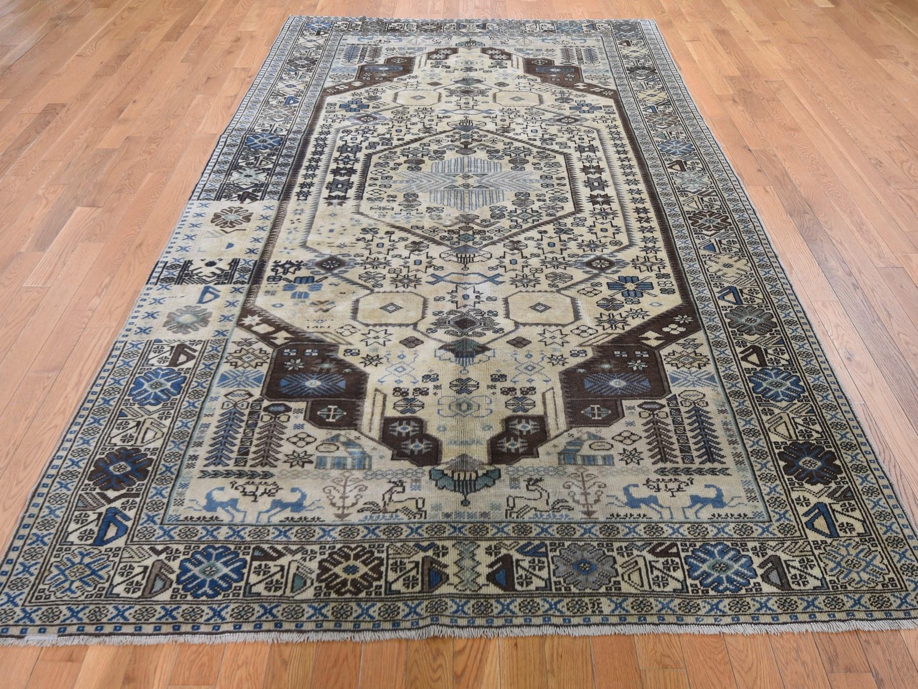 Hollywood Regency Vintage with Abrush Old Persian Northwest Exc Cond Hand Knotted Oriental Rug