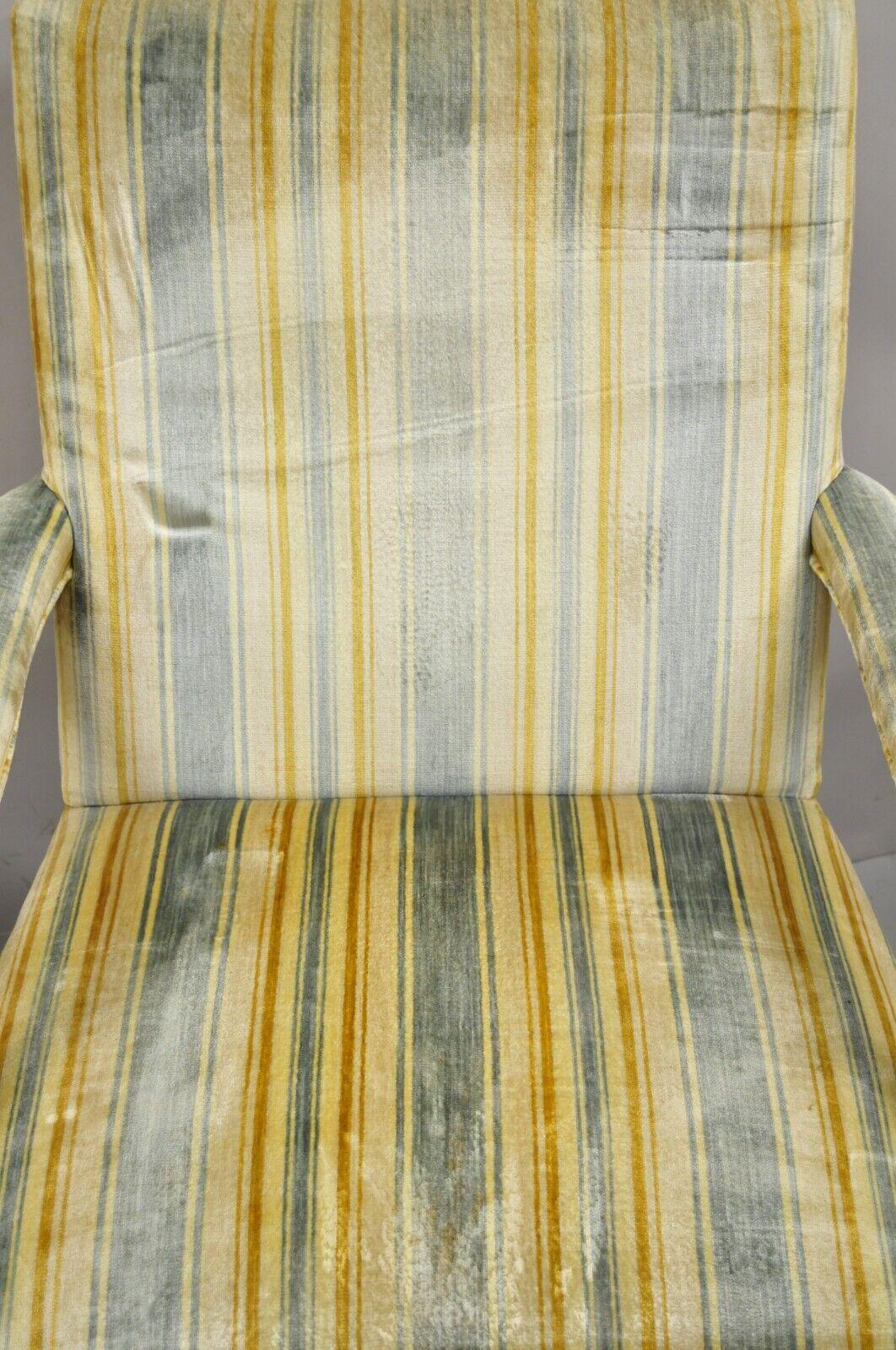 Paire de fauteuils de bibliothèque vintage W&J Sloane à cadre en acajou de style édouardien en vente 5