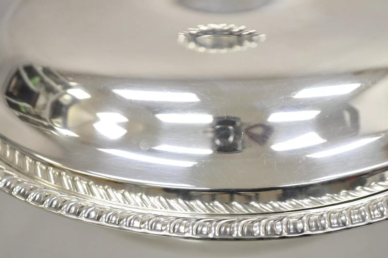 Vintage WMA Rogers Victorian Style Round Silver Plated Covered Casserole Dish In Good Condition In Philadelphia, PA