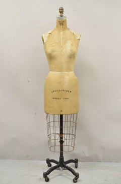 Vintage Wolf Model Form Model 1980 Dress Form Mannequin