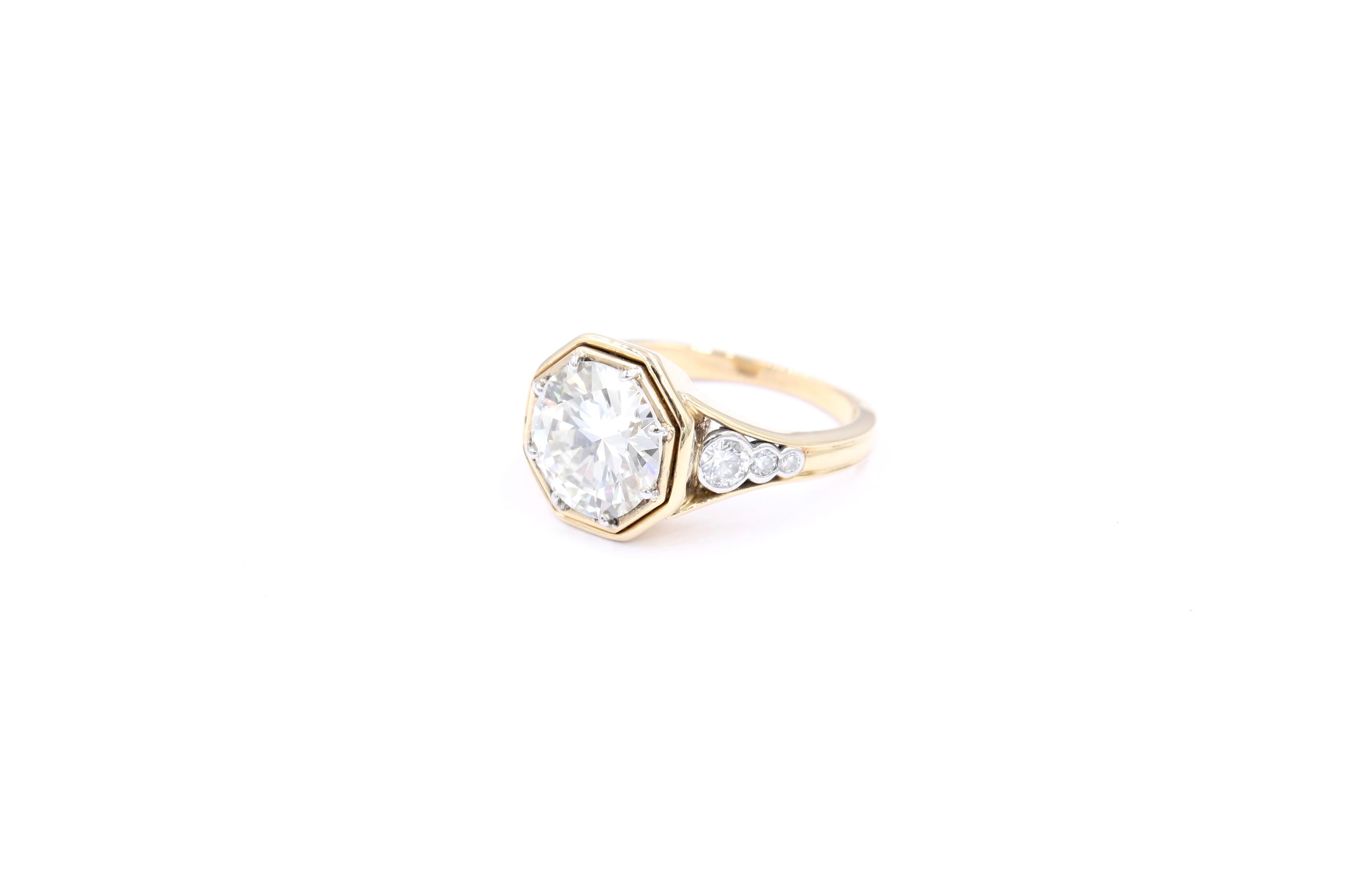 Modern Vintage Wolfers 2.78 Carats IGI certified diamond ring  For Sale
