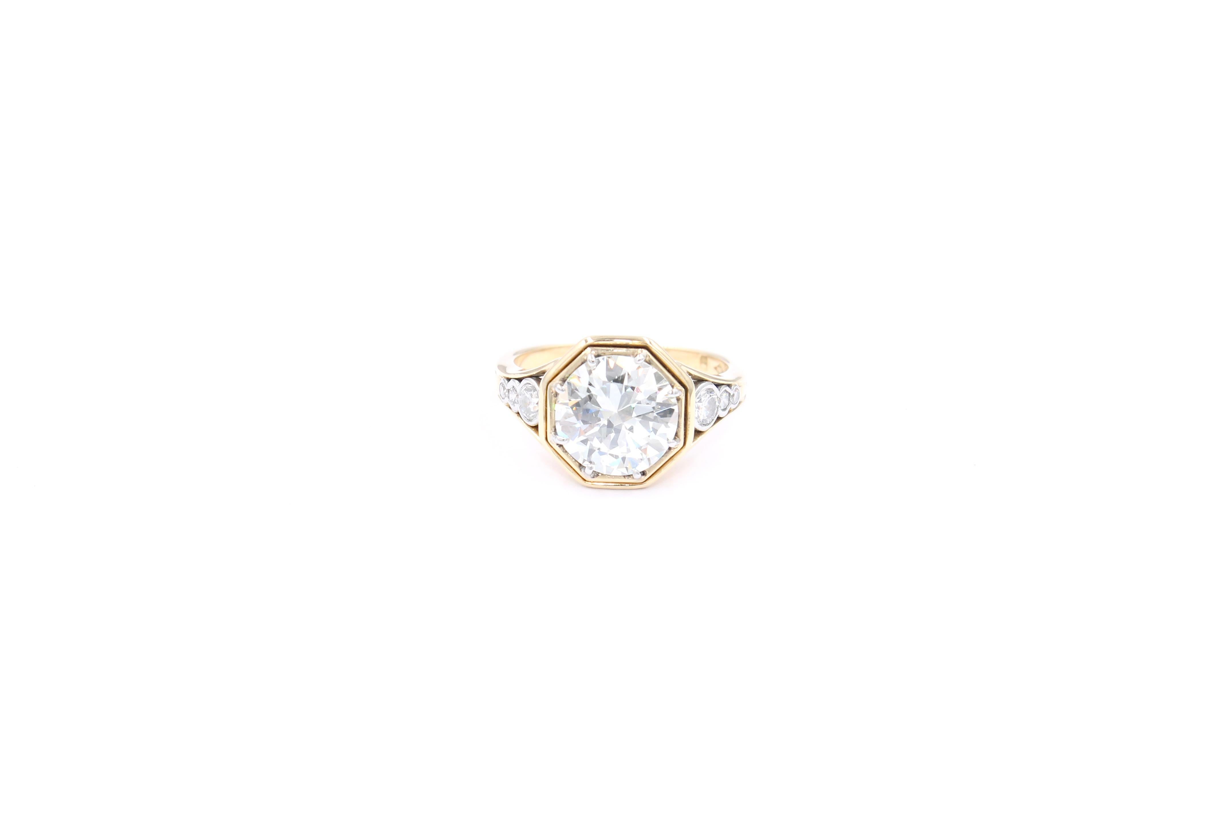 Vintage Wolfers 2.78 Carats IGI certified diamond ring  In Good Condition For Sale In Uccle, BE