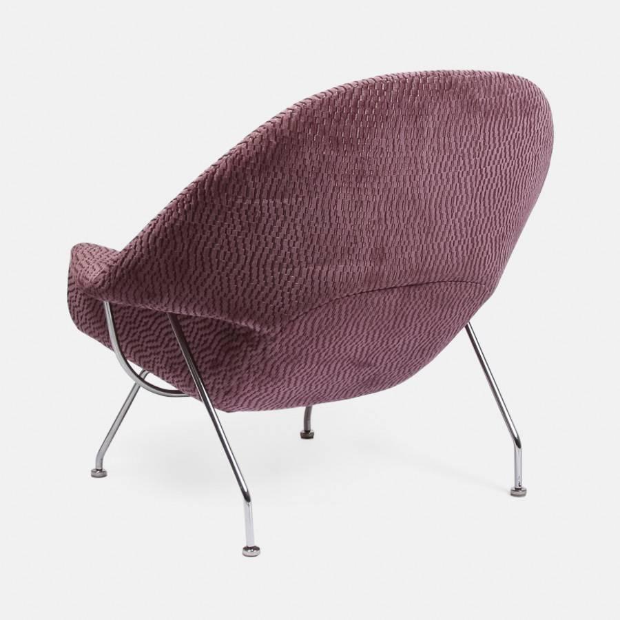 Vintage 'Womb Chair' and Matching Ottoman by Eero Saarinen For Sale 2