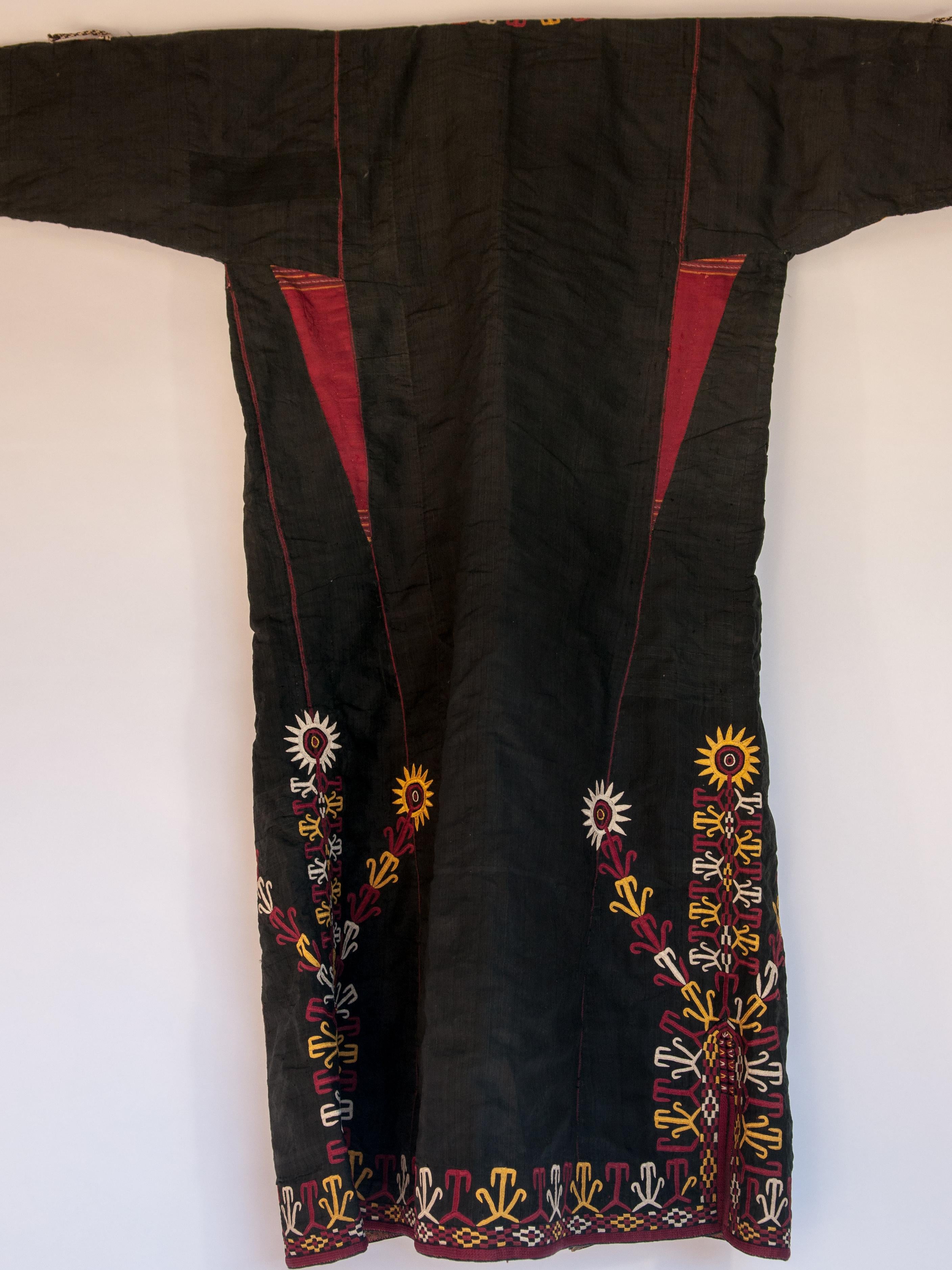 Vintage Women's Cloak / Jacket, Chyrpy, Tekke Turkman, Mid-Late 20th Century 2