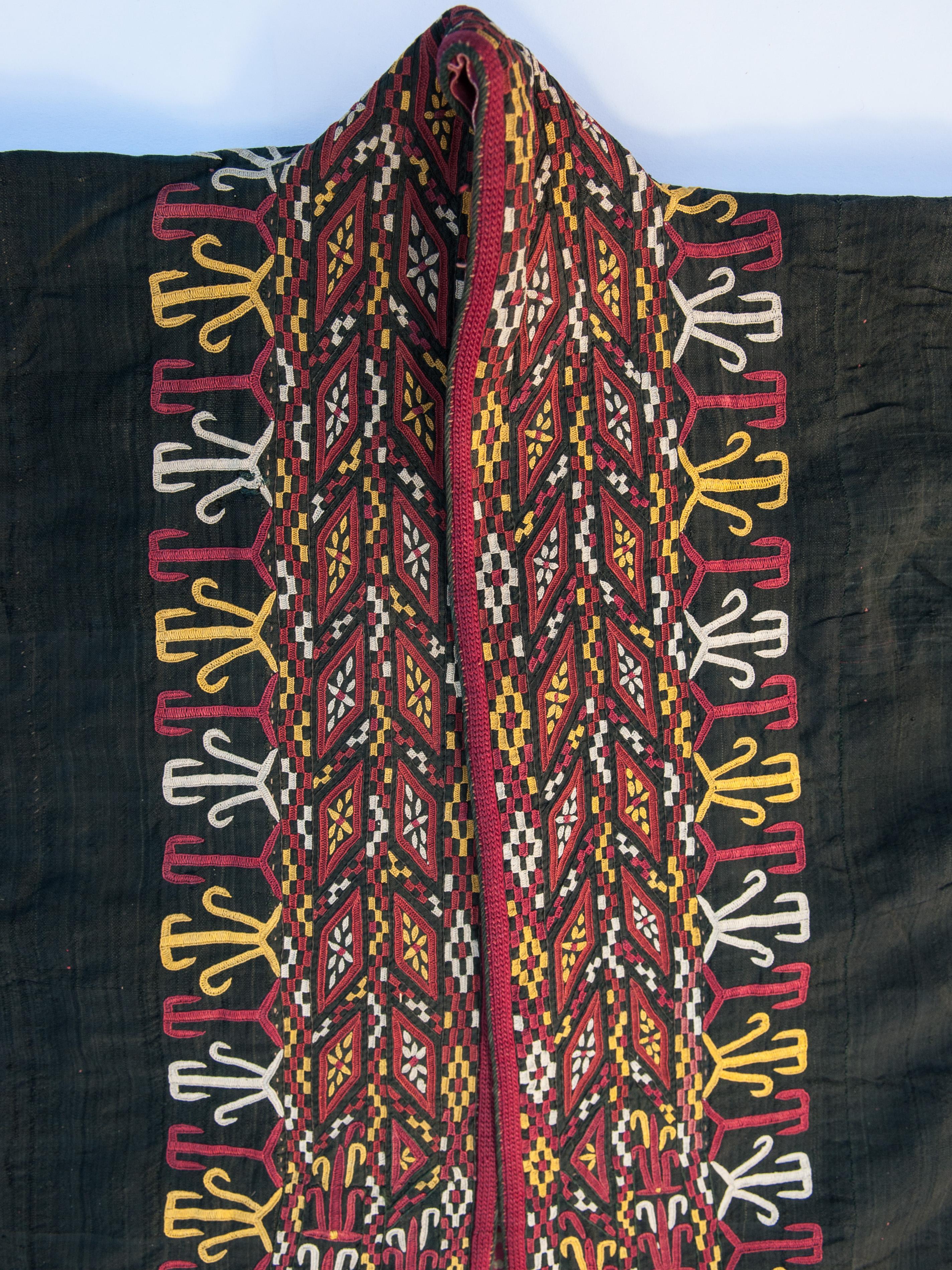 Tribal Vintage Women's Cloak / Jacket, Chyrpy, Tekke Turkman, Mid-Late 20th Century
