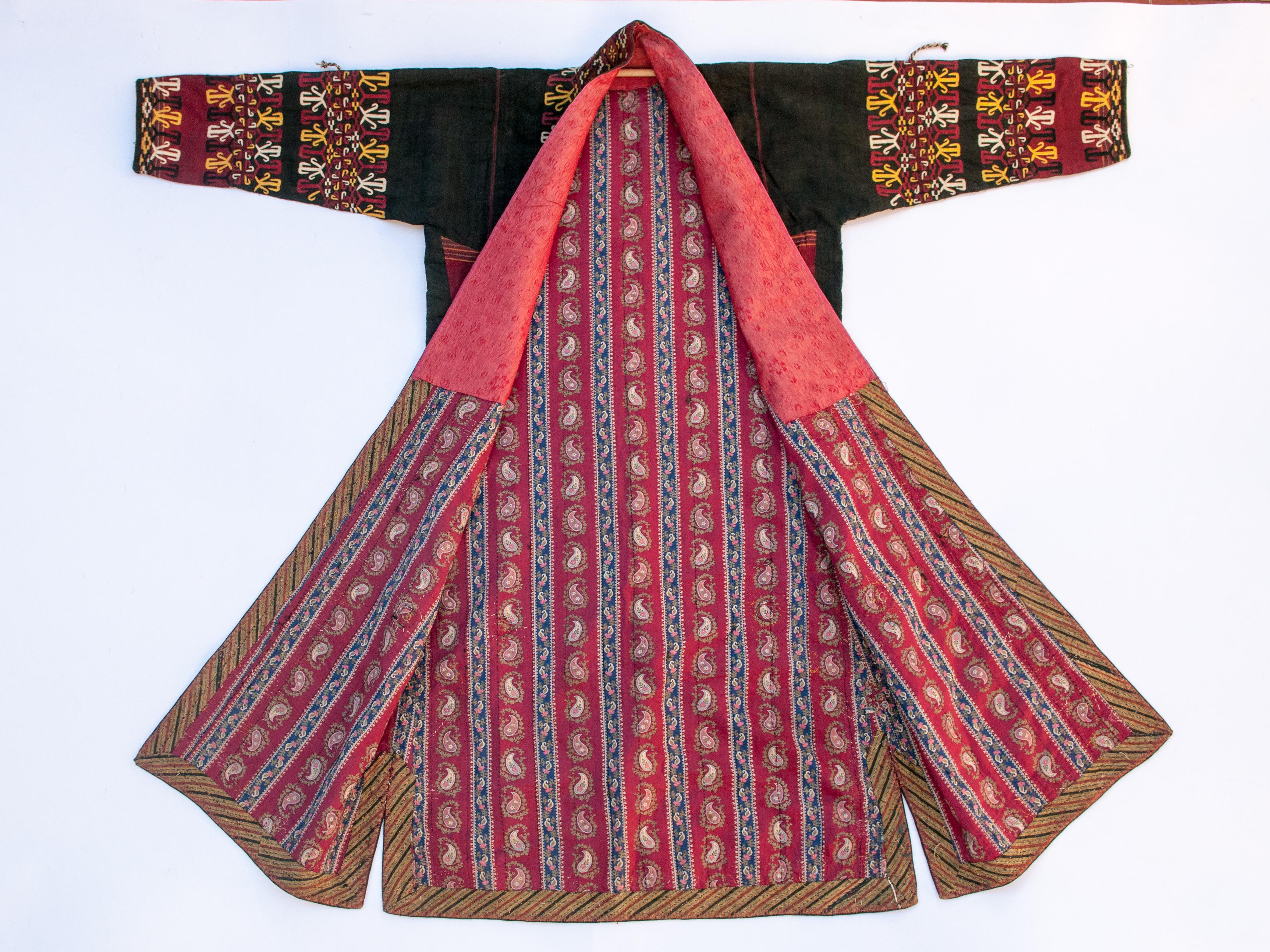 Cotton Vintage Women's Cloak / Jacket, Chyrpy, Tekke Turkman, Mid-Late 20th Century