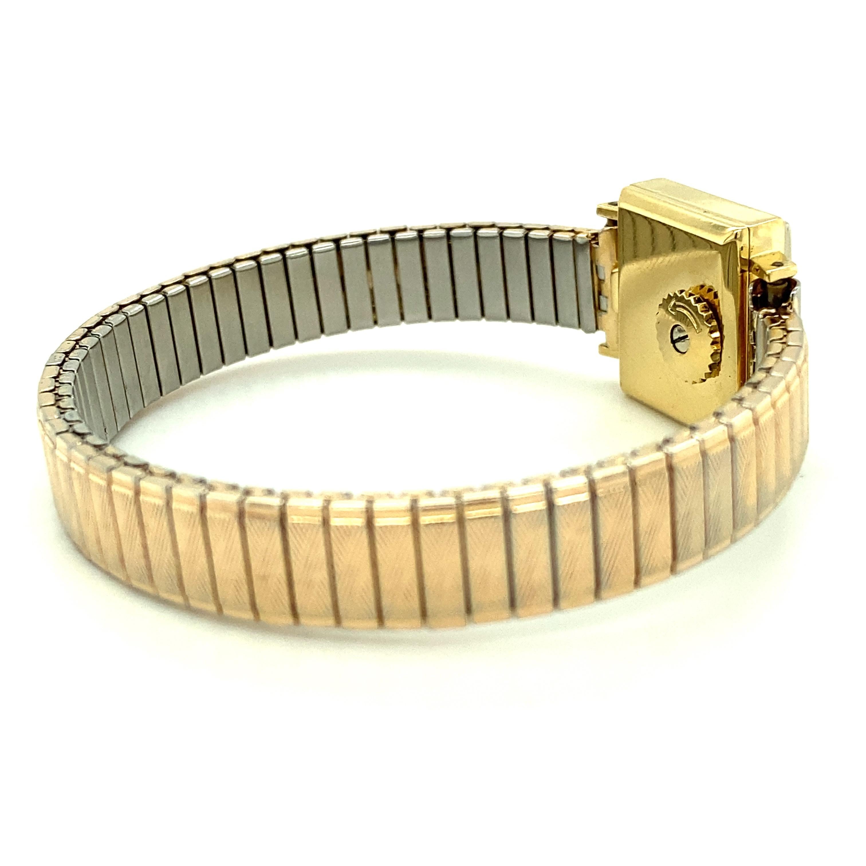 Vintage Women's Movado Stretch Band Watch in 18 Karat Gold, 1980s In Good Condition In Towson, MD