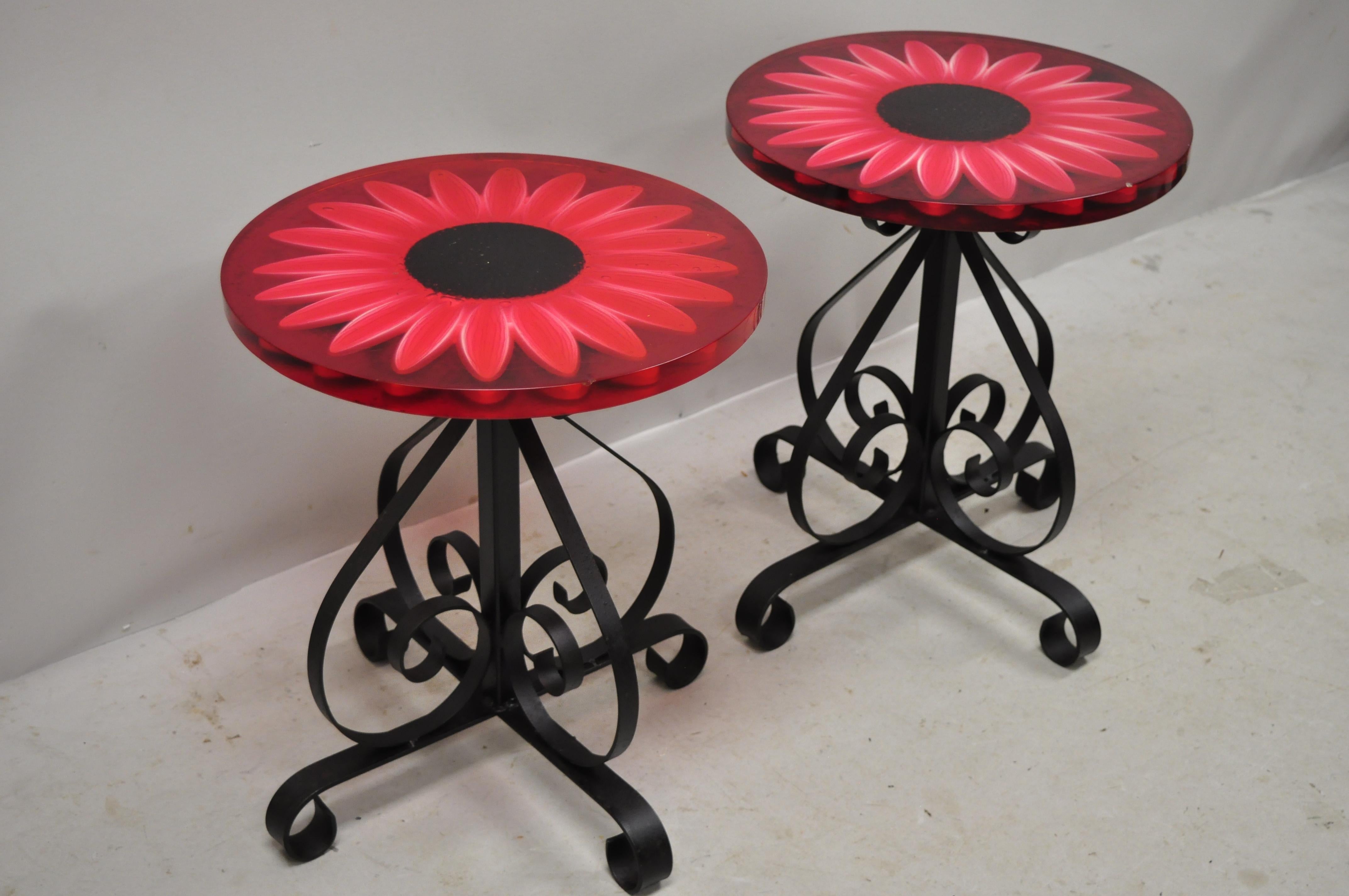 Vintage Wondermold Gamma Associates Red Resin Sun Flower Iron Side Tables, Pair For Sale 5