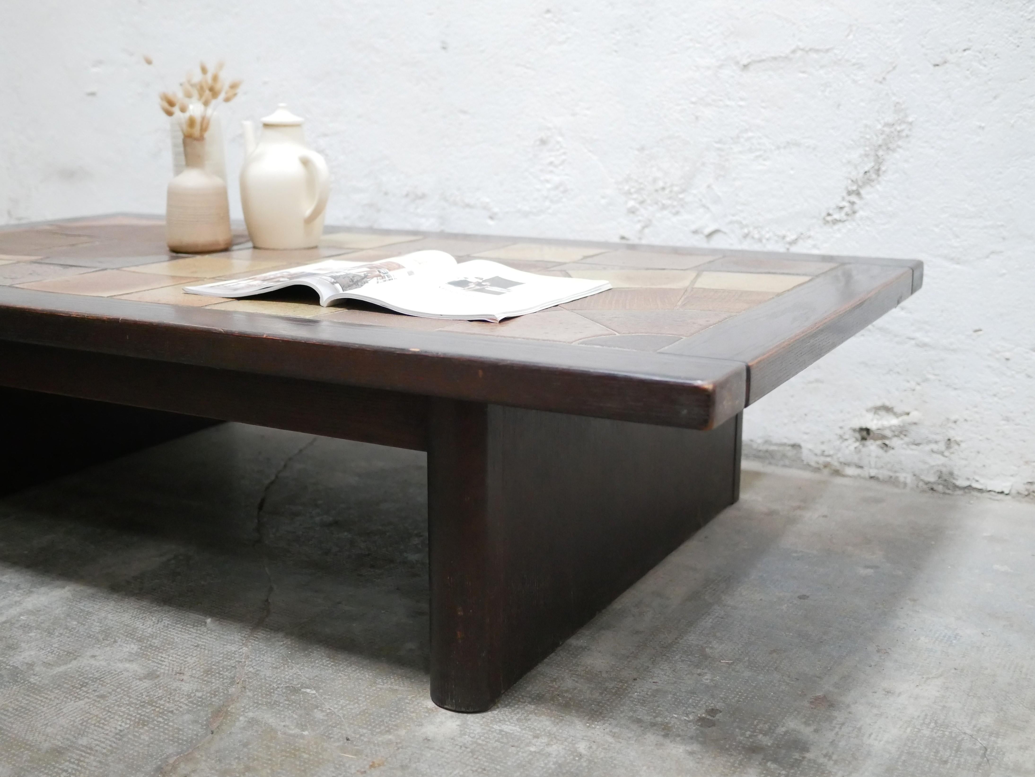 Table basse vintage en bois et céramique Bon état - En vente à AIGNAN, FR