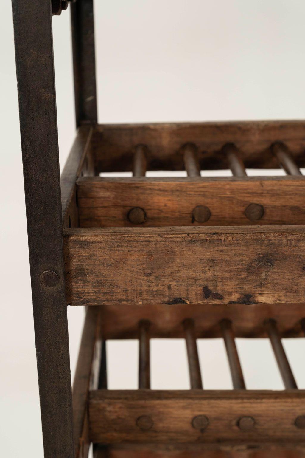 Chariot de bar français vintage en bois et fer sur roulettes 6
