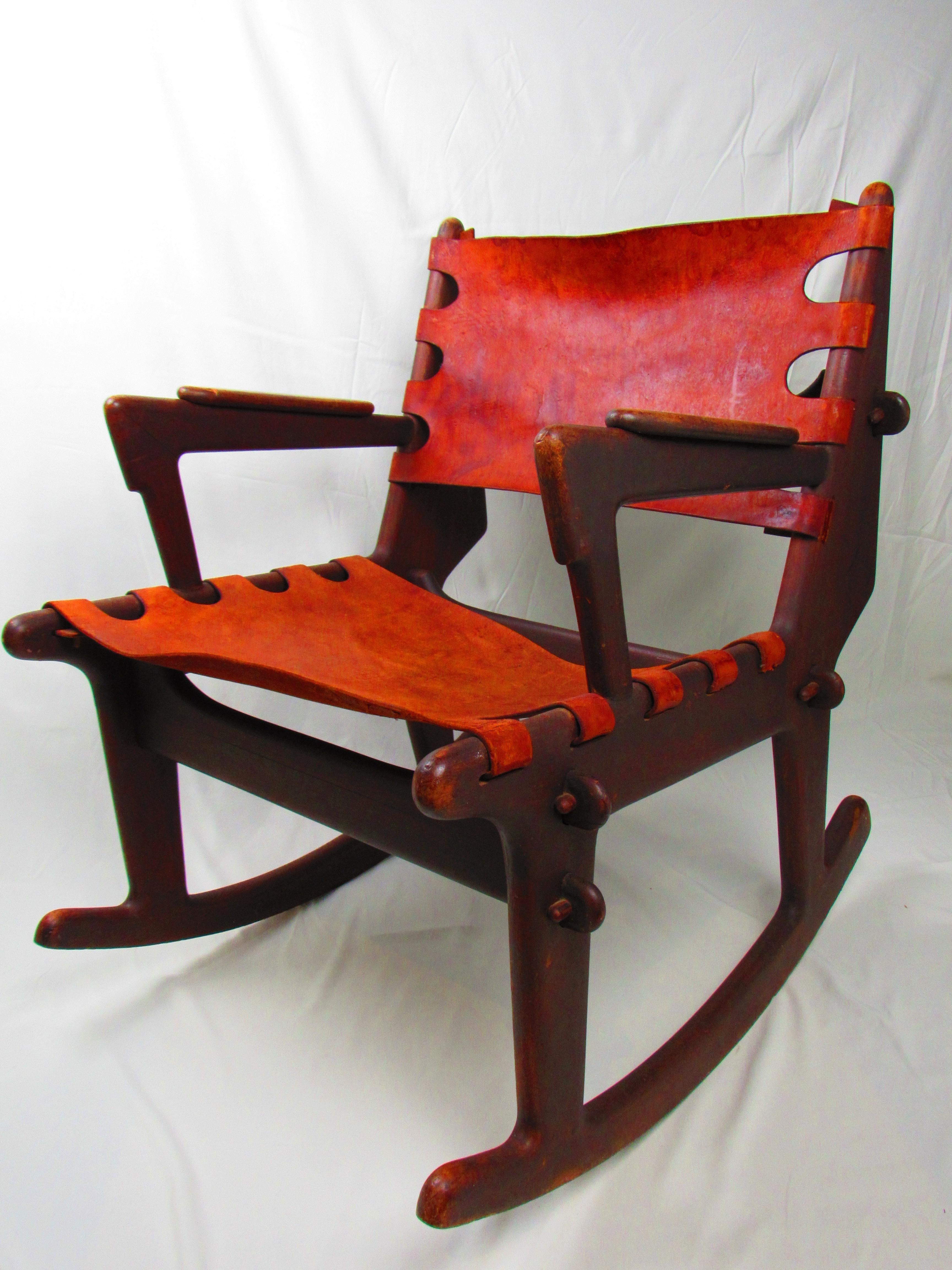 Angel Pazmino rocking chair, vintage wood and leather In Fair Condition For Sale In San Francisco, US