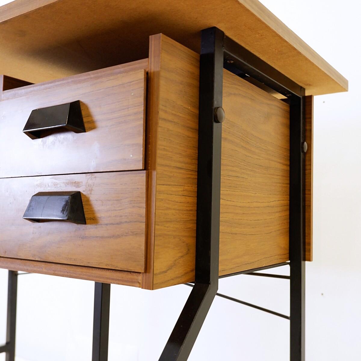 Scrivania vintage in legno e metallo - Anni '60 in vendita 5