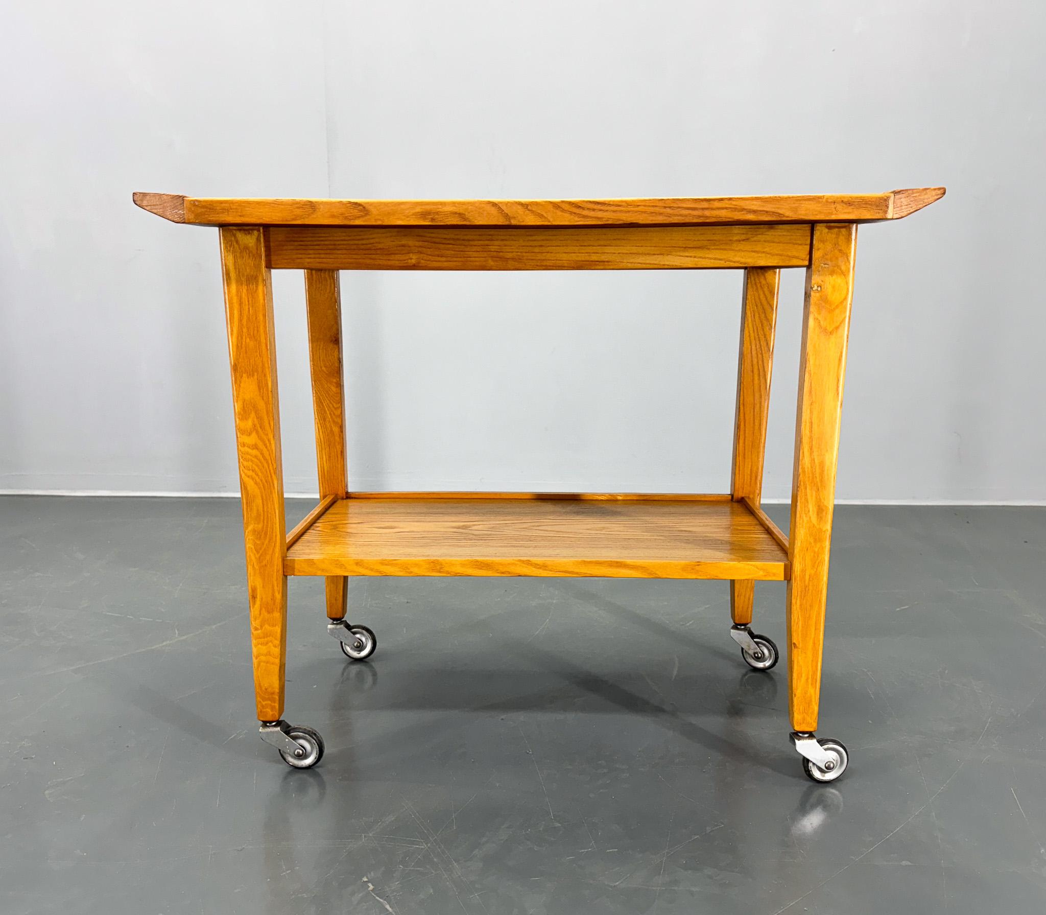 Mid-Century Modern Chariot de service vintage en bois et contreplaqué, années 1970 en vente