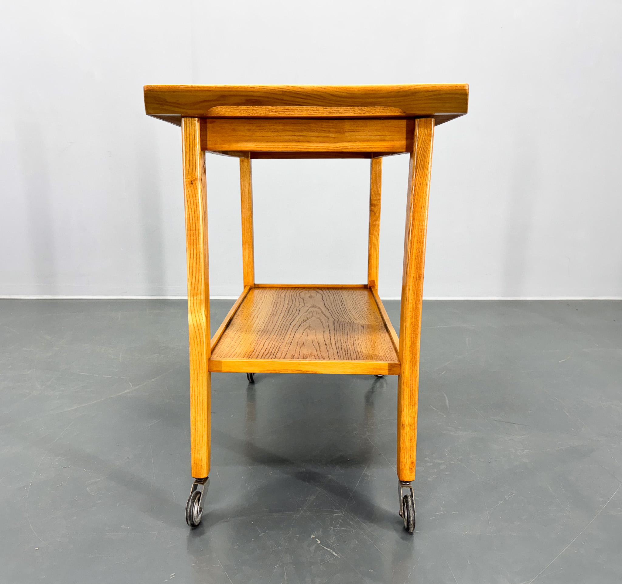 Tchèque Chariot de service vintage en bois et contreplaqué, années 1970 en vente
