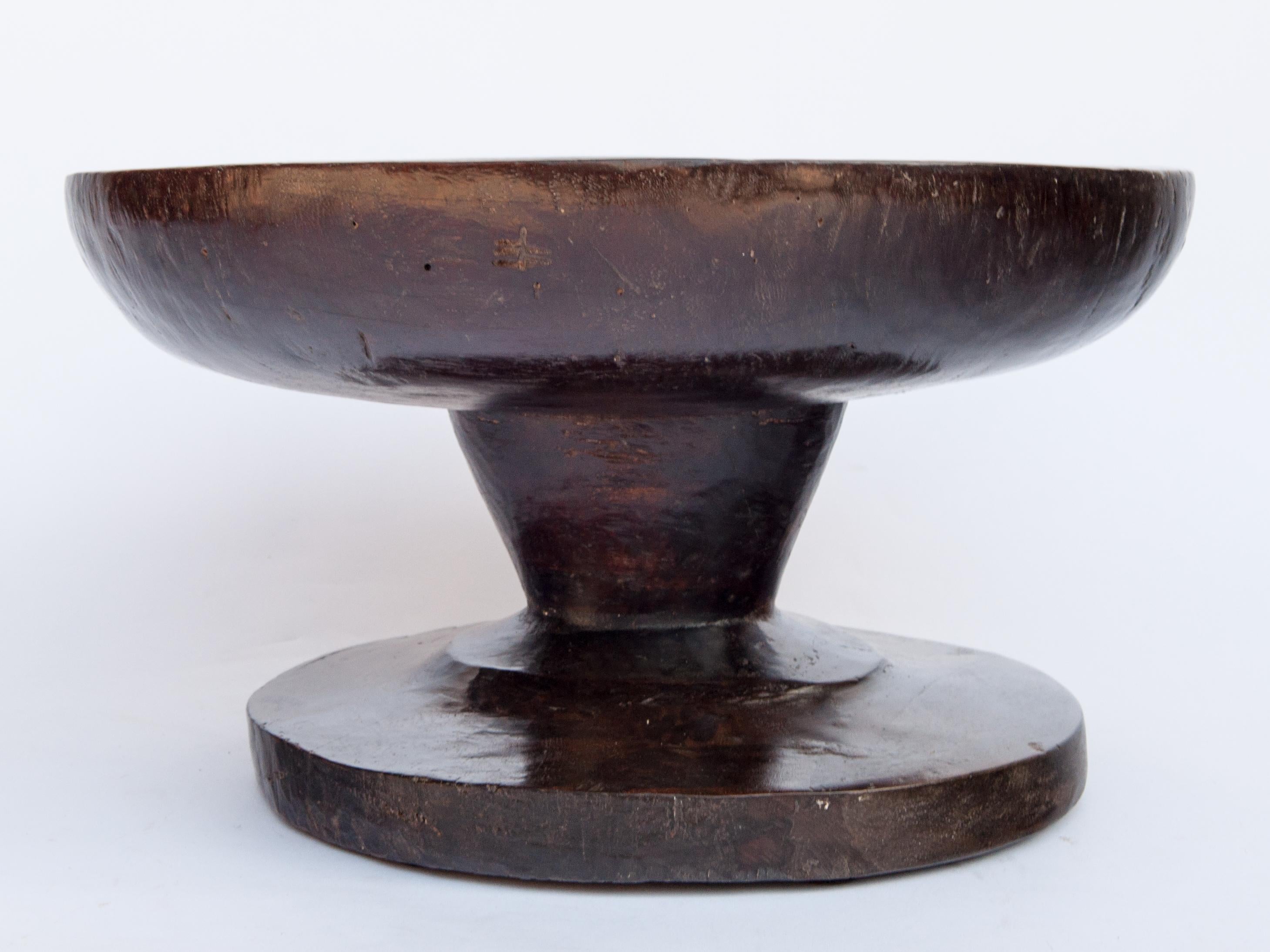 Vintage Wood Bowl on Stand from Sulawesi, Indonesia, Mid-20th Century 1