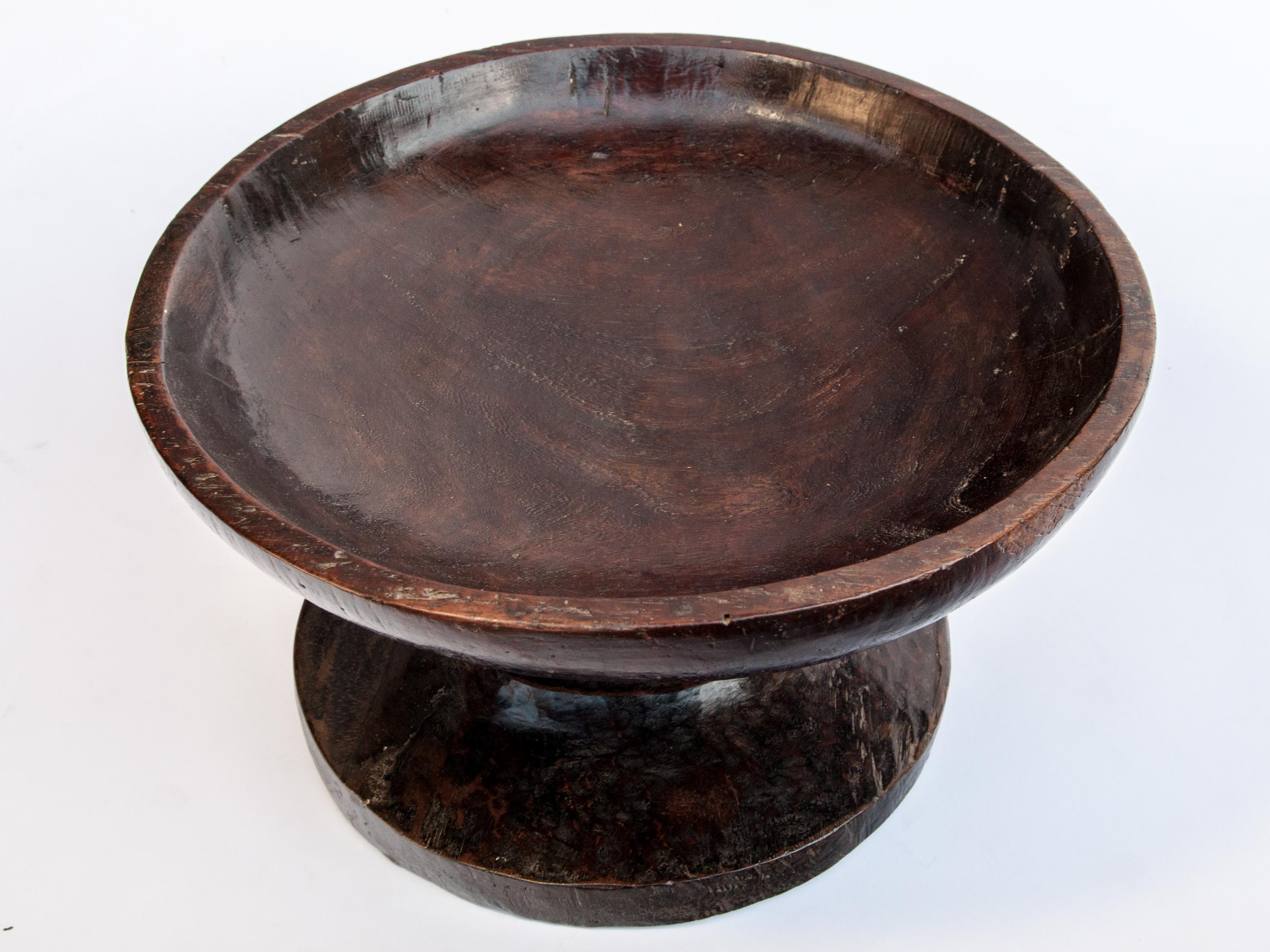 Indonesian Vintage Wood Bowl on Stand from Sulawesi, Indonesia, Mid-20th Century