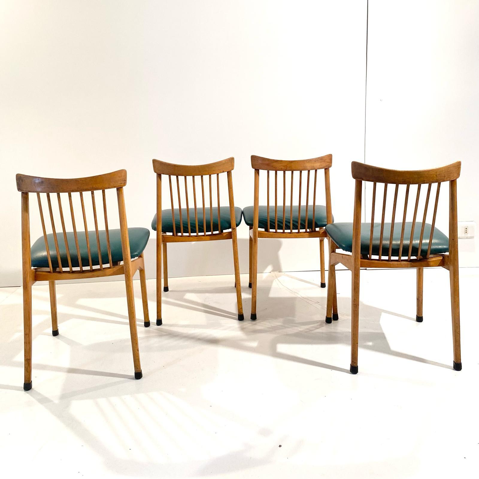 Midcentury modern wood dining chairs, Set of Four, Italy, 1960s For Sale 3