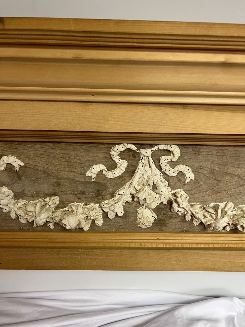 Vintage Wood Fireplace Mantel with Antique Carvings and Columns with Capitals For Sale 4
