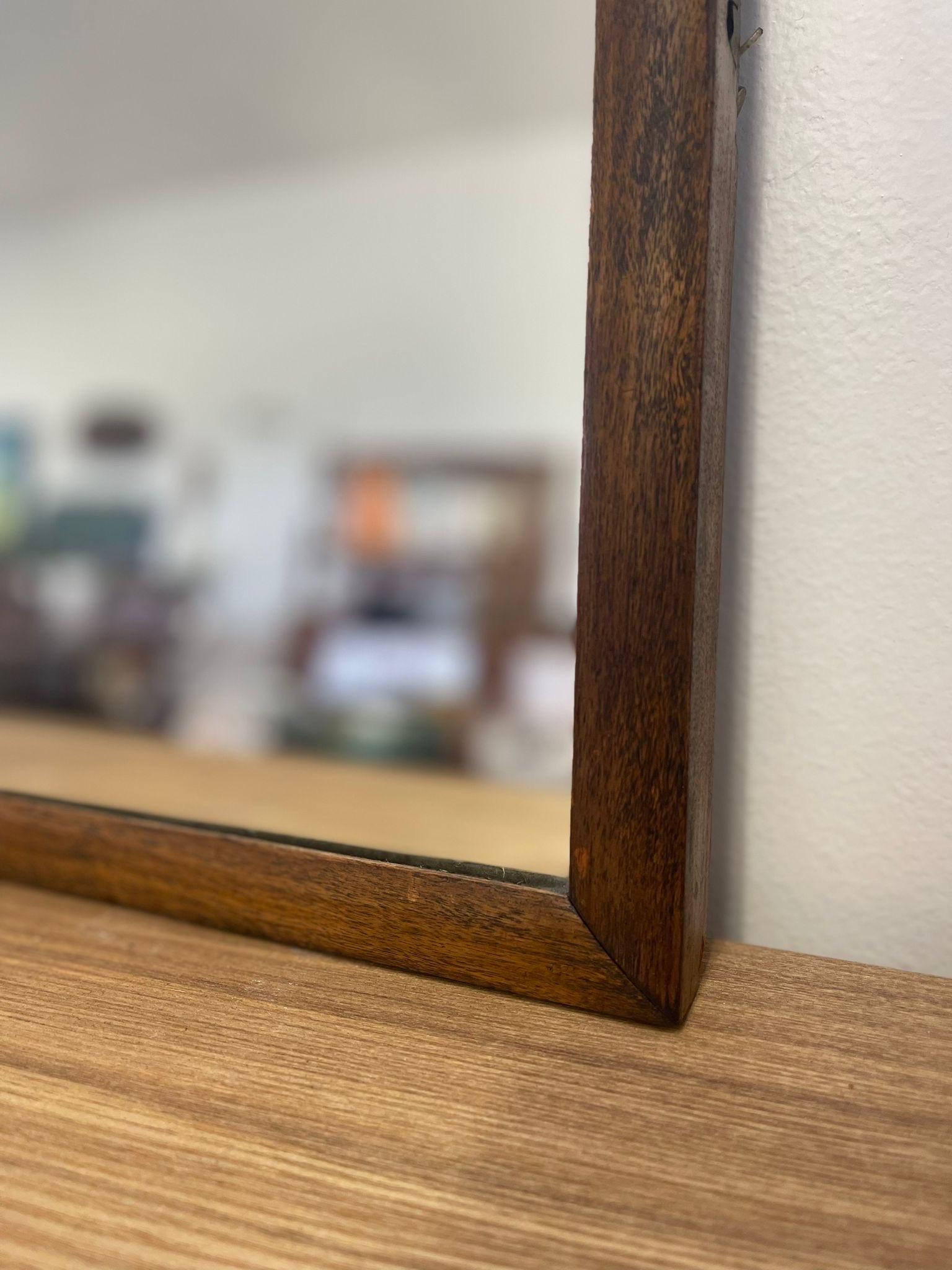 Vintage Wood Framed Arched Wall Mirror. (Ende des 20. Jahrhunderts) im Angebot