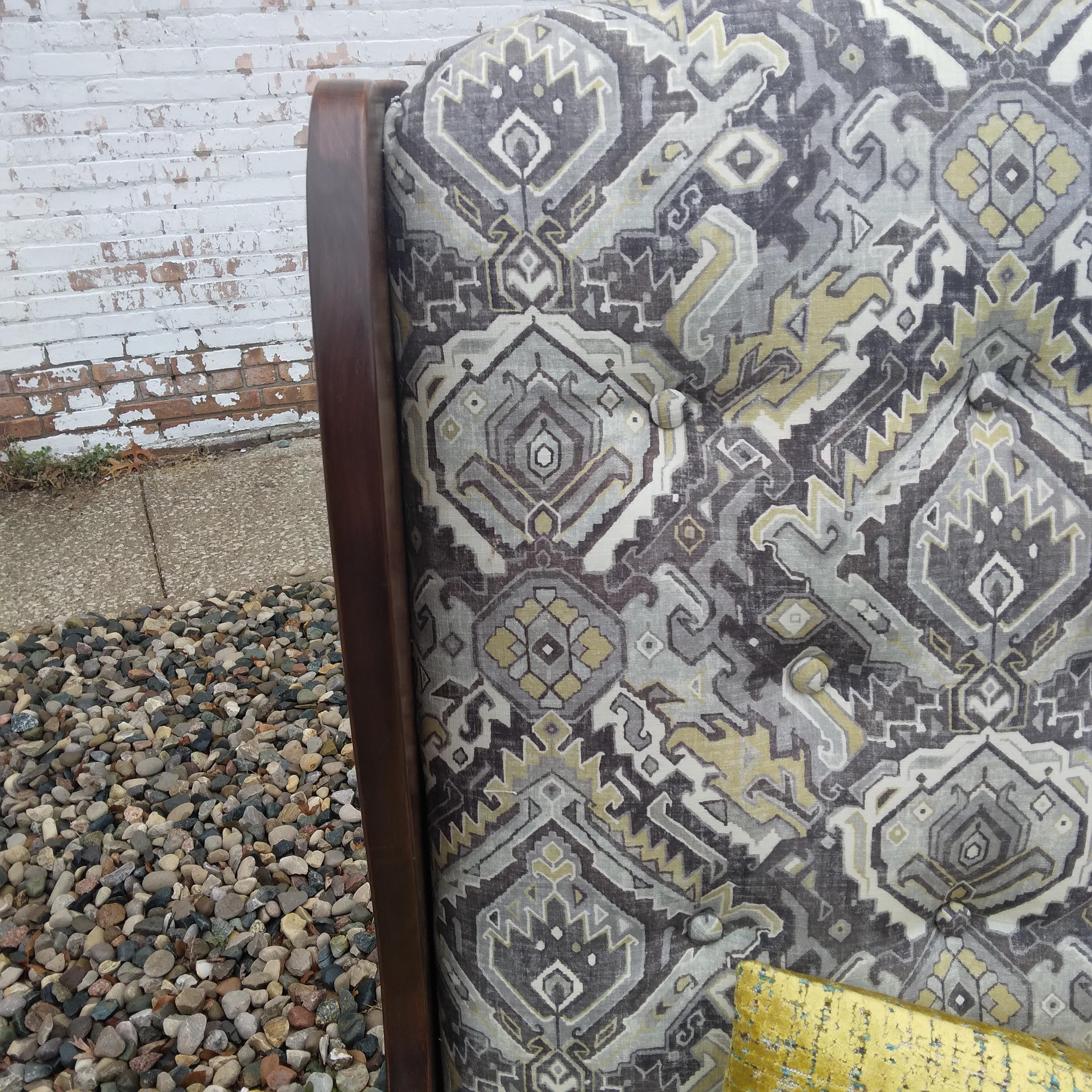 Vintage Wood-Framed Wingback Chair in Gray & Yellow In Good Condition For Sale In Munster, IN