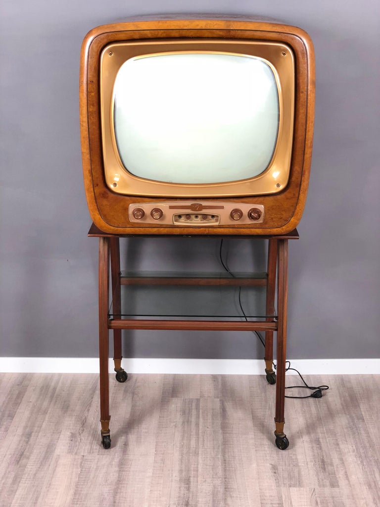 Vintage Wood Geloso Television GT1014, 1950s, Italy For Sale at 1stDibs |  1950s tv, 1950 tv, vintage tv for sale