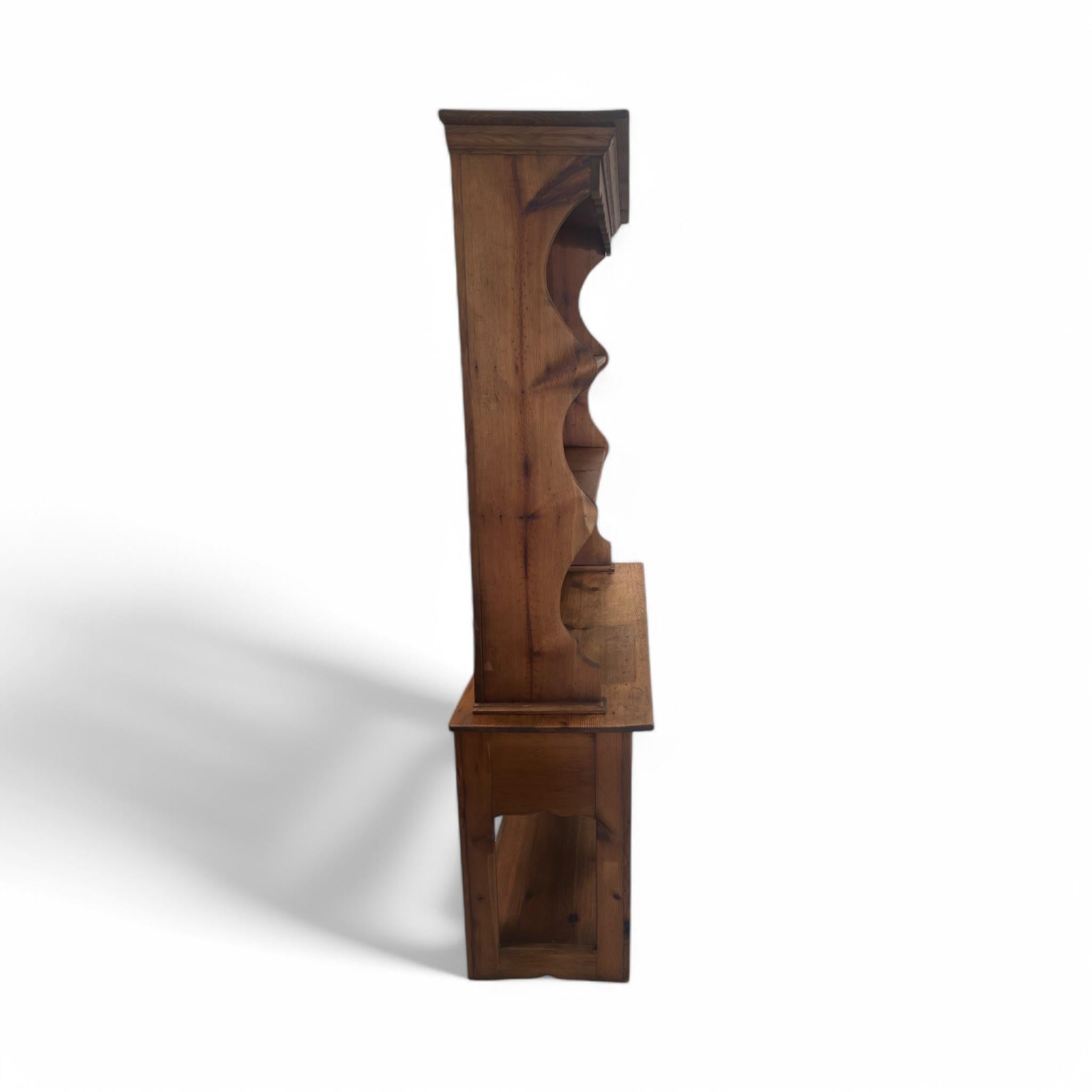 Huche en bois vintage Bon état - En vente à Los Angeles, CA