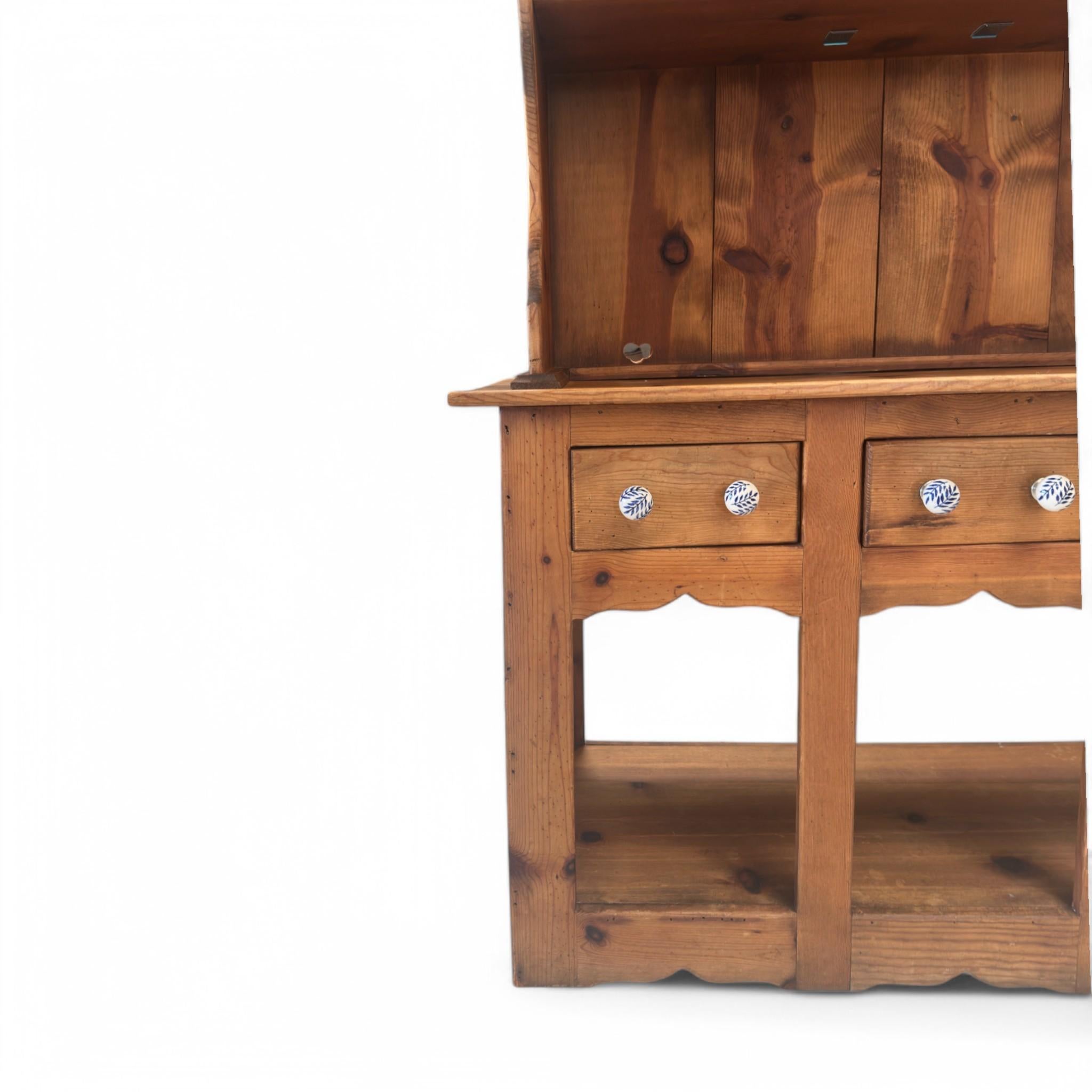 20ième siècle Huche en bois vintage en vente