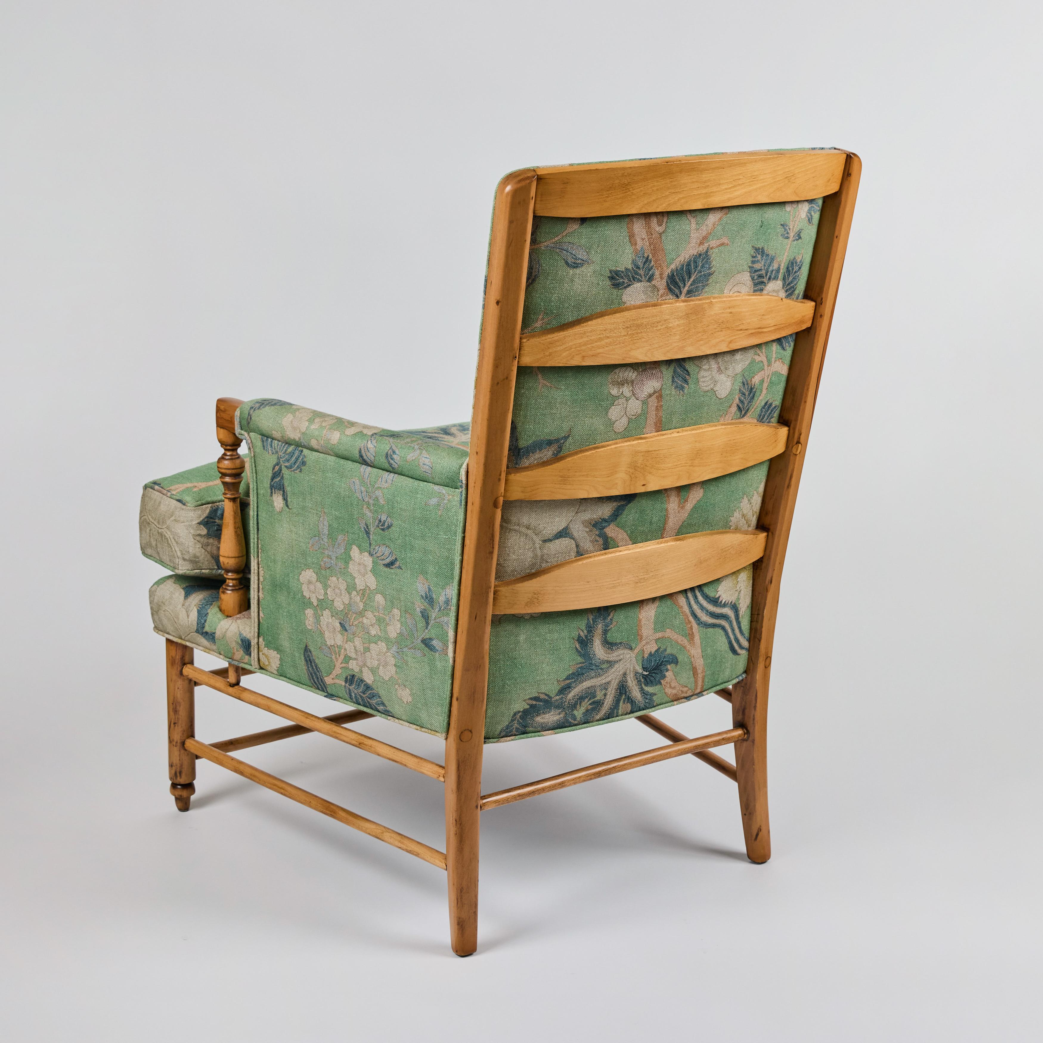 Vintage Wood Ladderback Chair Neu Gepolstert im Angebot 5