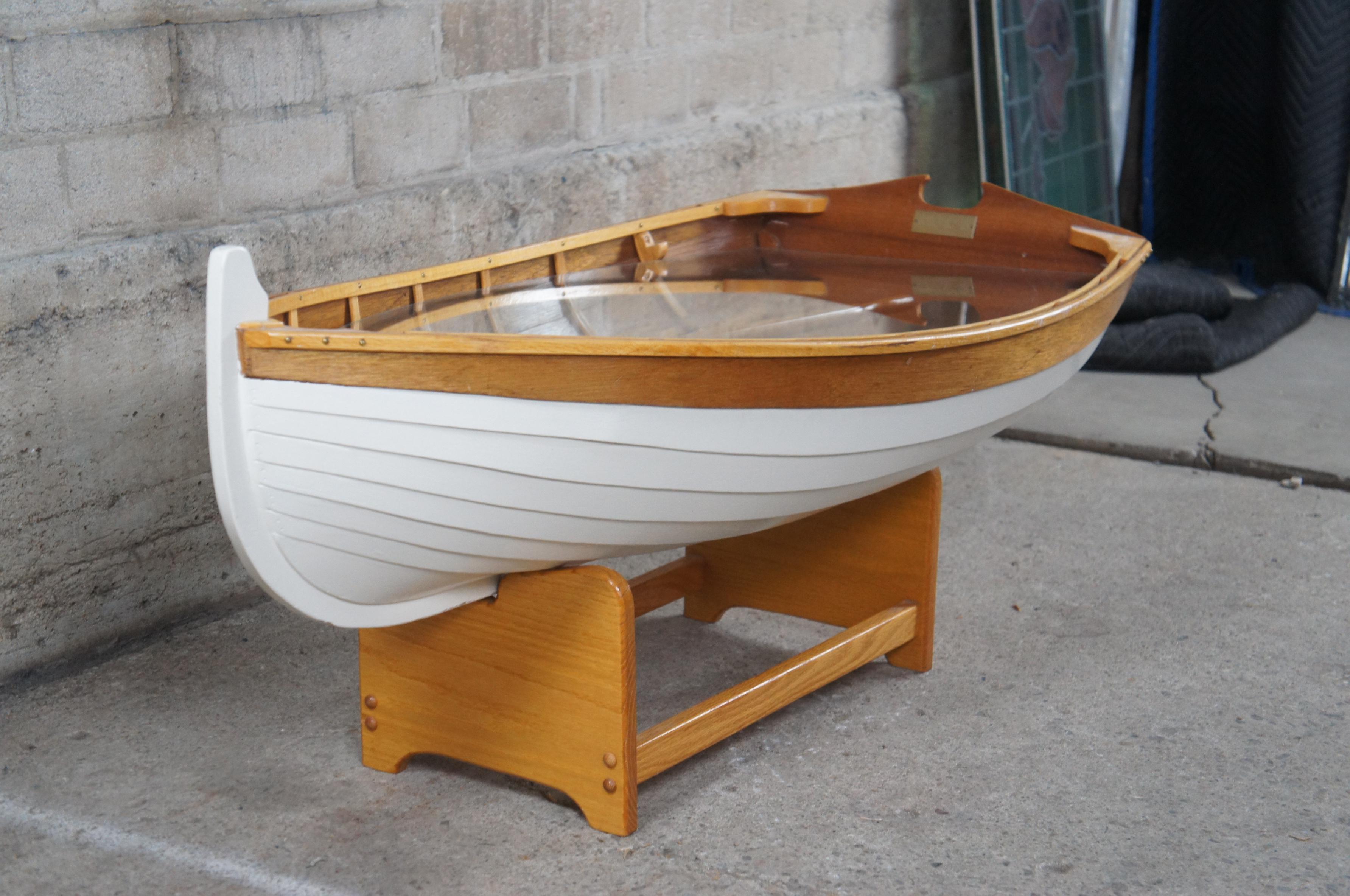 Américain Table basse de bateau à rames vintage en chêne fait à la main par Handcraft Wood-Stuff 46