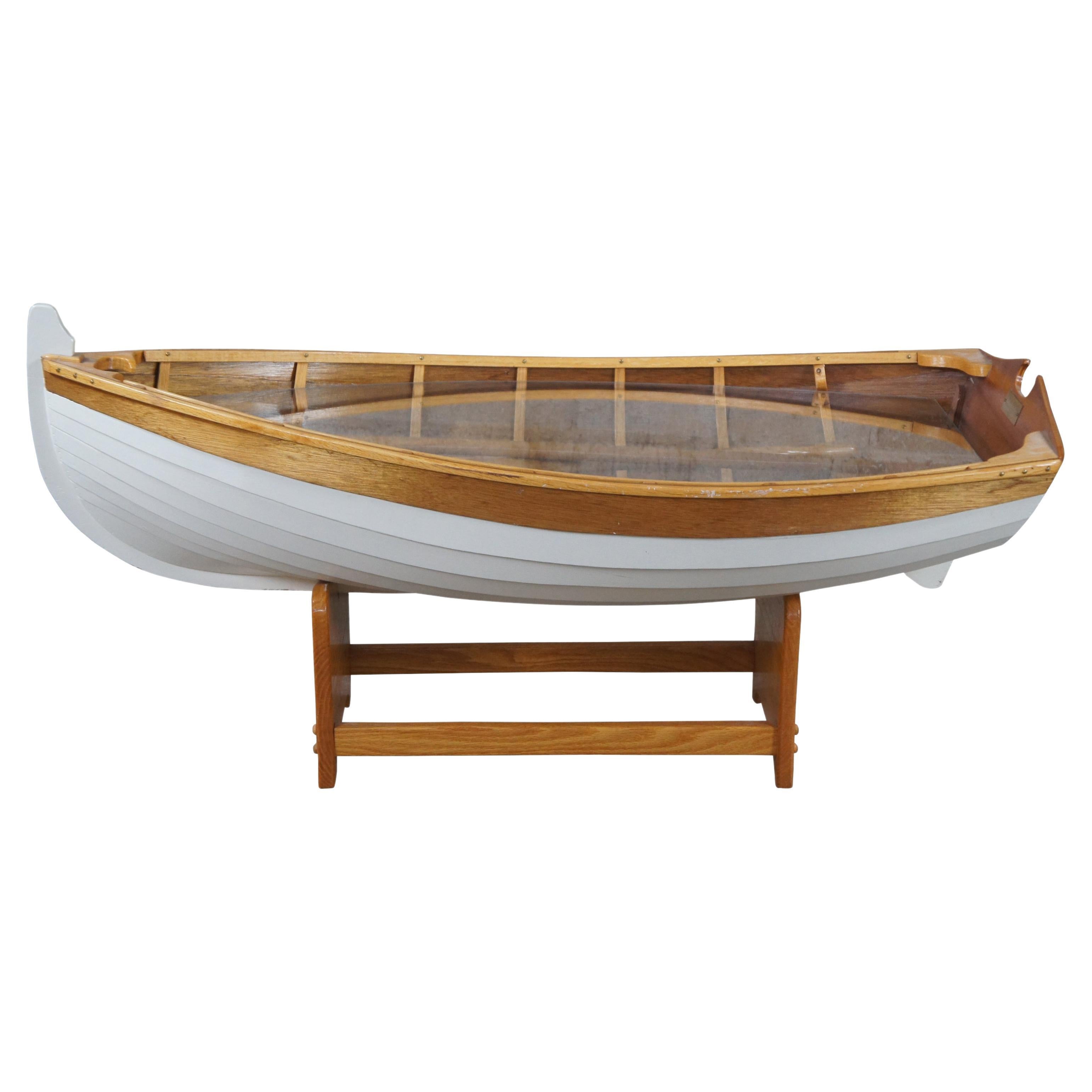Table basse de bateau à rames vintage en chêne fait à la main par Handcraft Wood-Stuff 46" en vente
