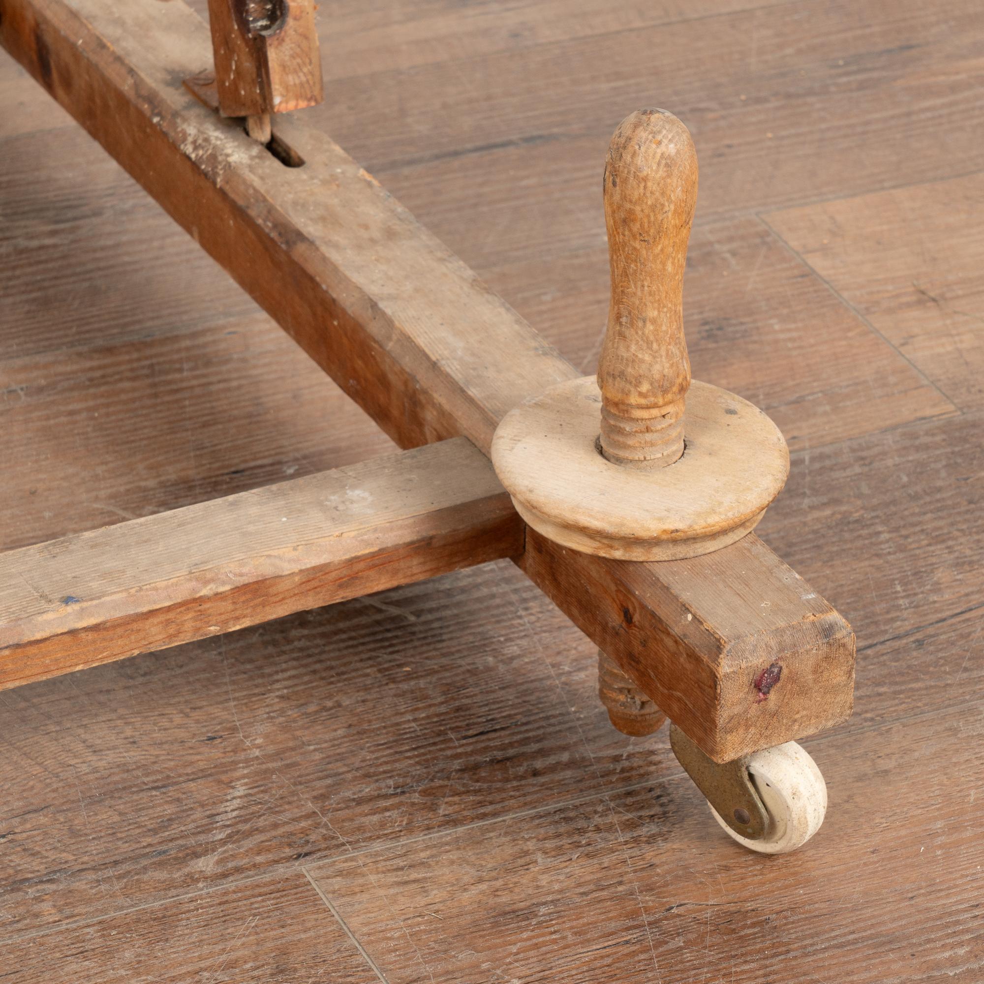 Legno Cavalletto da pittore in legno vintage, Danimarca, circa 1920 in vendita