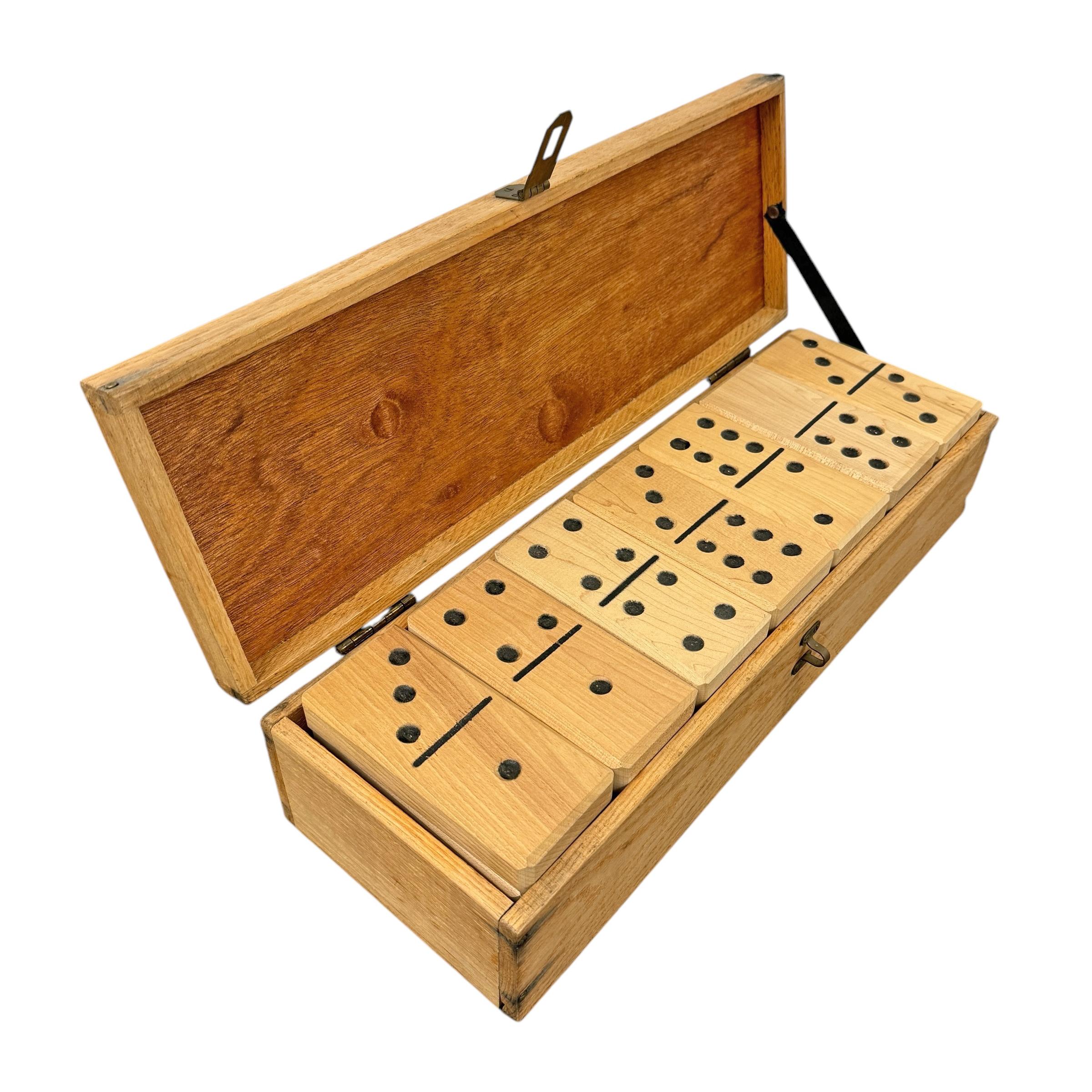 XX secolo Set di domino in legno vintage in vendita