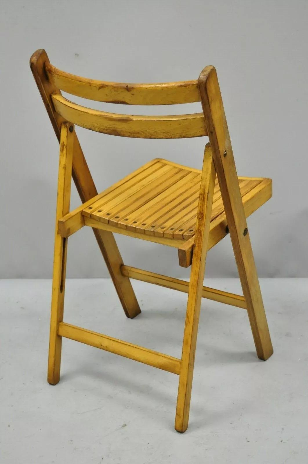 Vintage Wood Slat Seat Mid Century Modern Folding Dining Game Chair For Sale 3