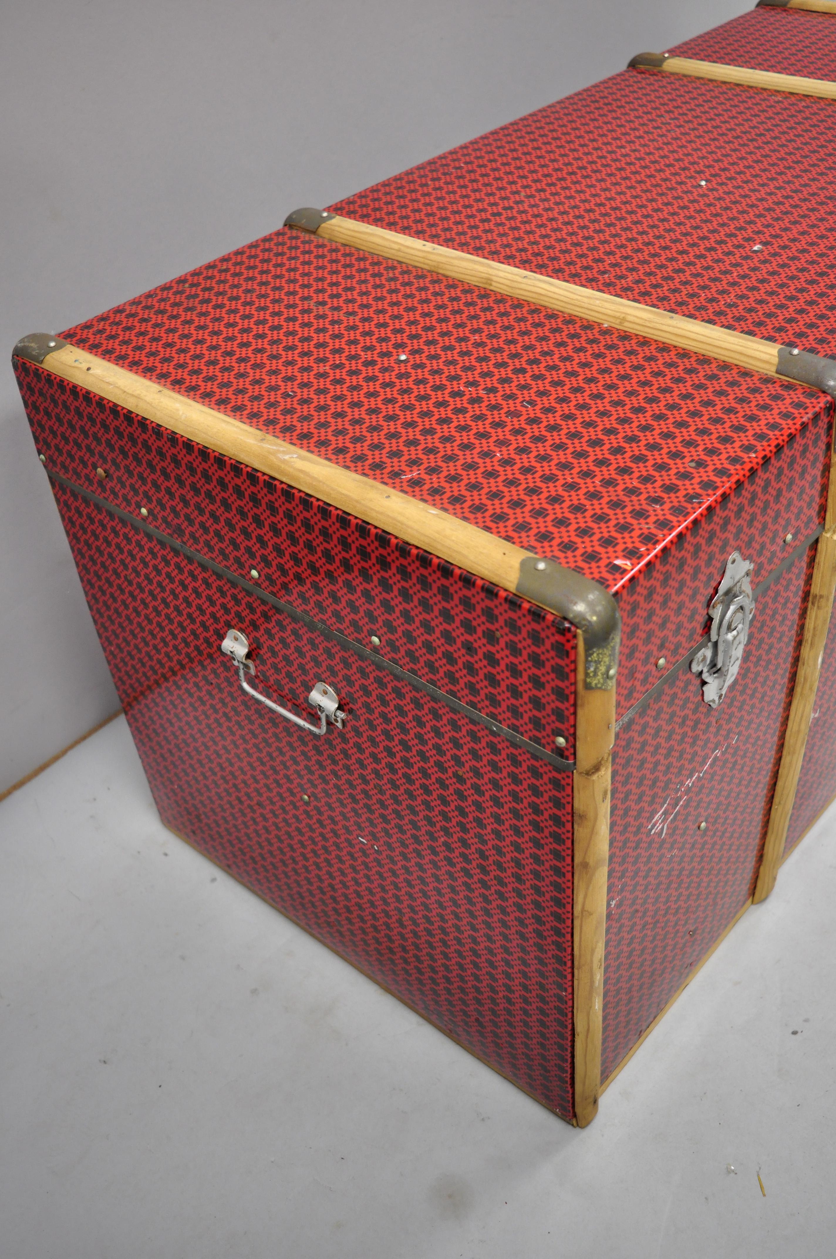 Vintage Wood Tin Metal Wrapped Red Faux Cane Wicker Chest Trunk Box For Sale 3