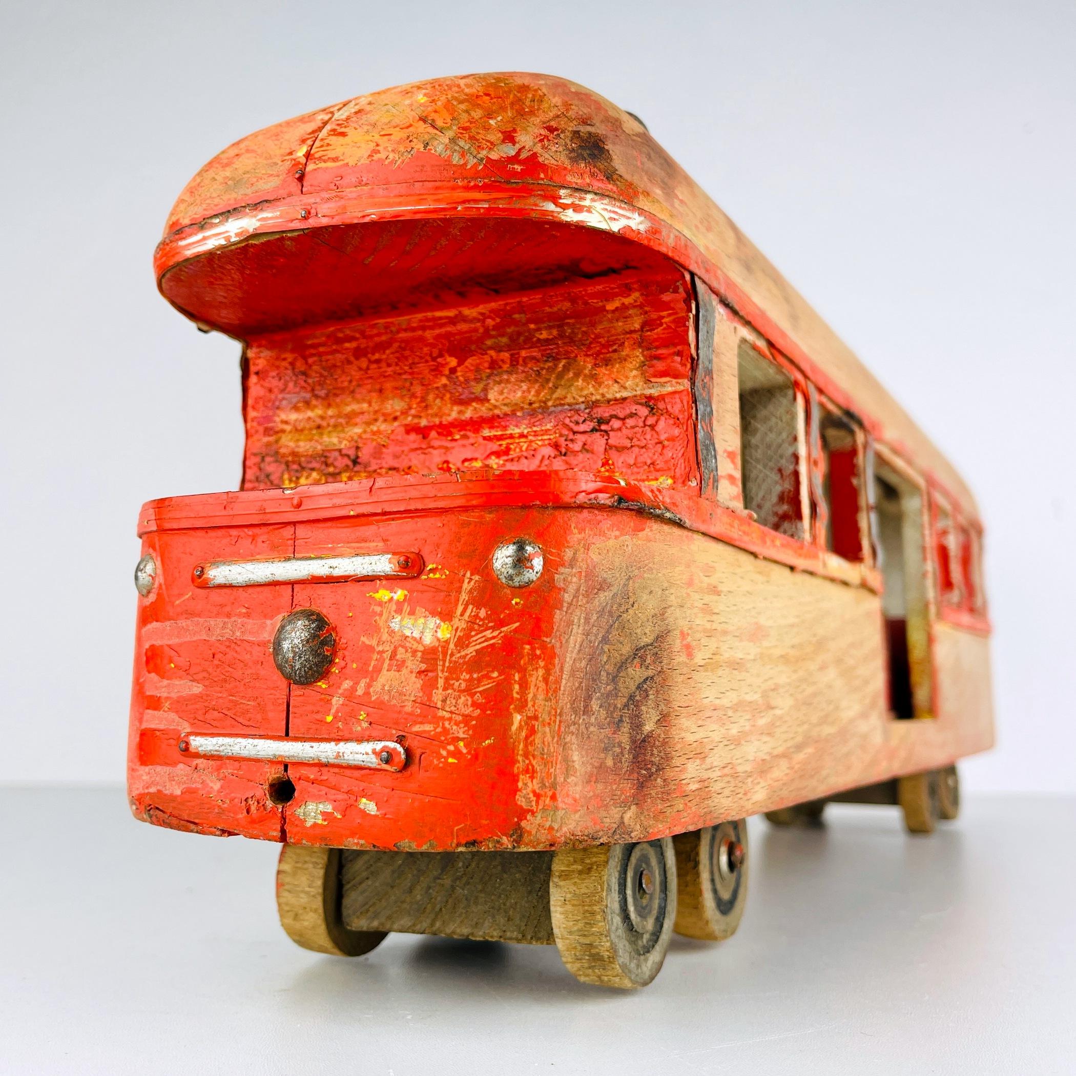 20th Century Vintage wood toy Railway Carriage Italy 1950s 