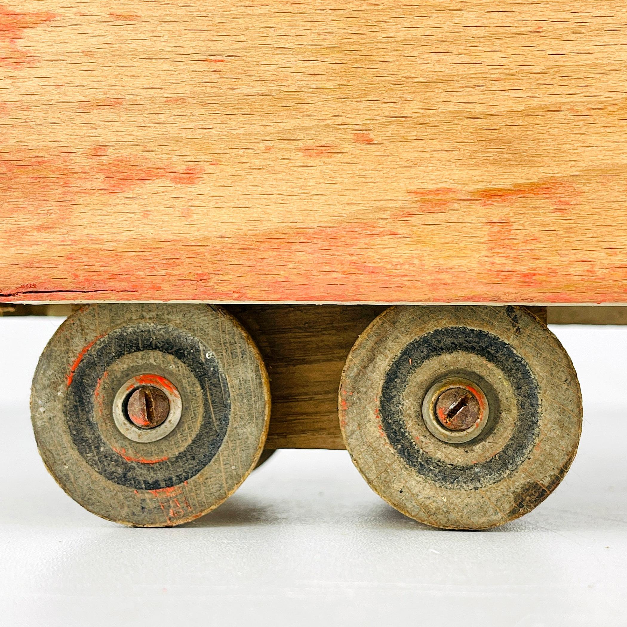 Juguete vintage de madera Vagón de tren Italia Años 50 en Bueno Estado en Miklavž Pri Taboru, SI
