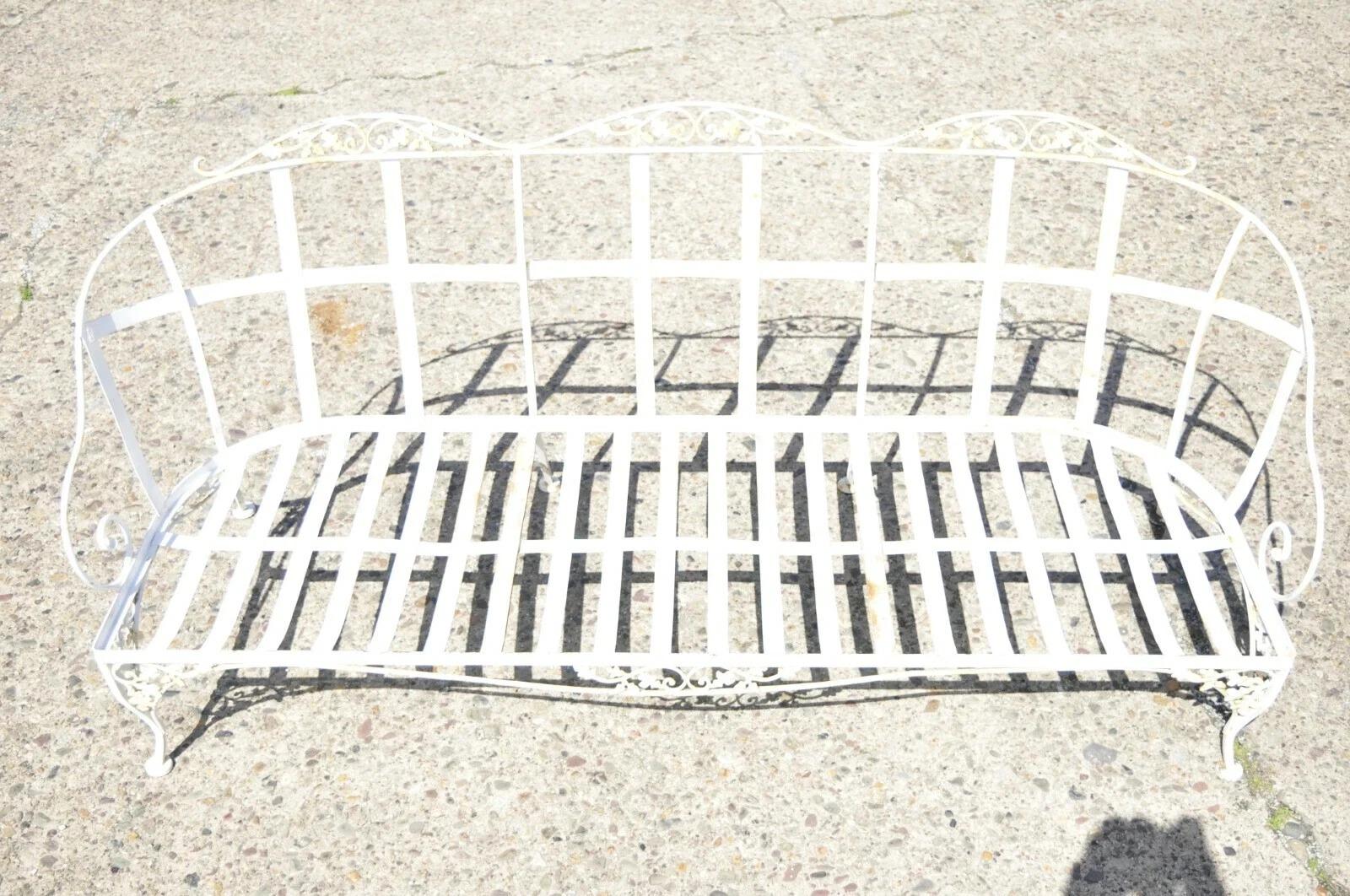 Vintage Woodard Chantilly Rose Hierro Forjado 3 Asiento Jardín Patio Solárium Sofá en venta 4