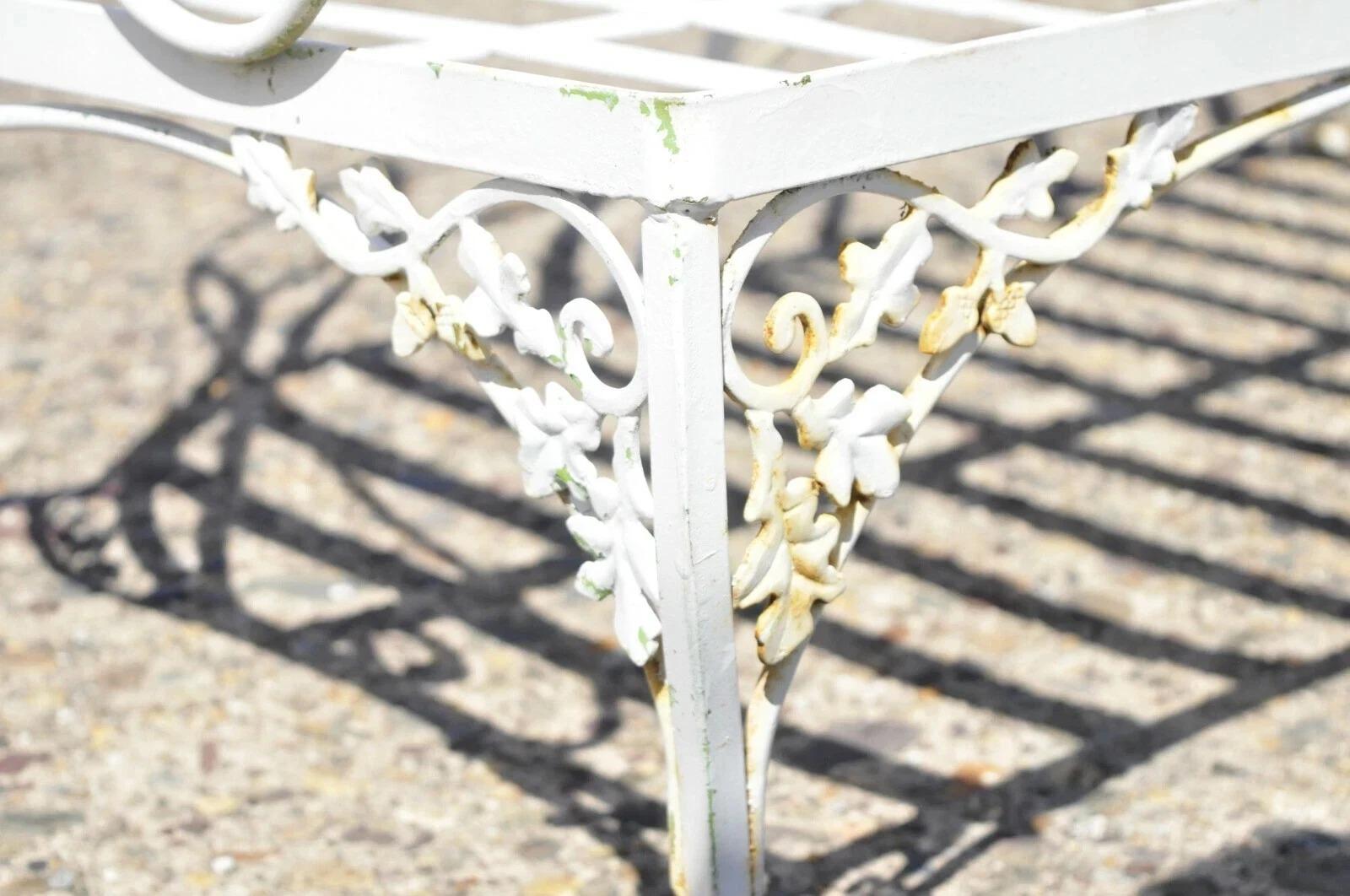Vintage Woodard Chantilly Rose Hierro Forjado 3 Asiento Jardín Patio Solárium Sofá en venta 1