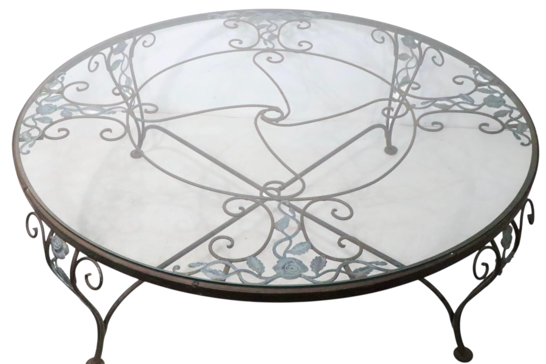 Tavolino vintage in ferro battuto Woodard Chantilly Rose in vendita 4