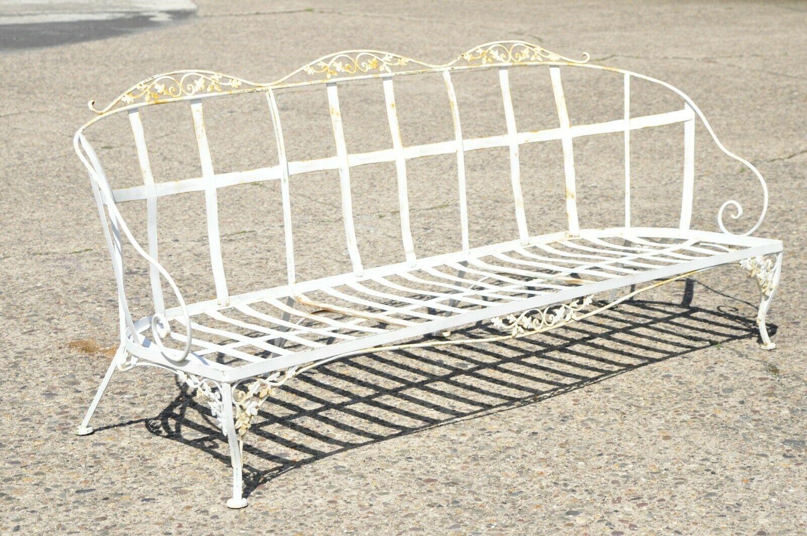 Vintage woodard chantilly rose wrought iron garden patio sunroom sofa. Item features original Woodard markings, wrought iron construction, very nice vintage item, quality American craftsmanship, great style and form. Mid 20th Century. Measurements: